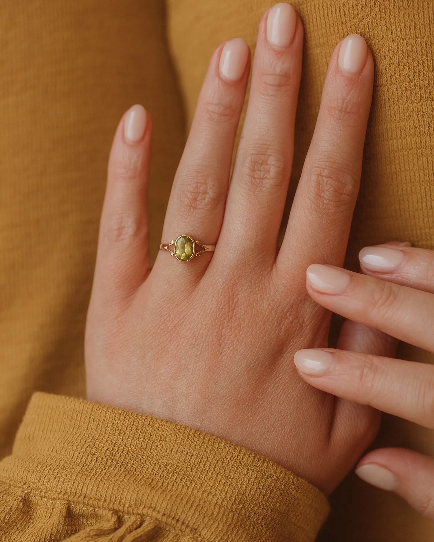 Eleanor Vintage 9ct Gold Peridot Ring sold by Rock n Rose product image thumbnail 5