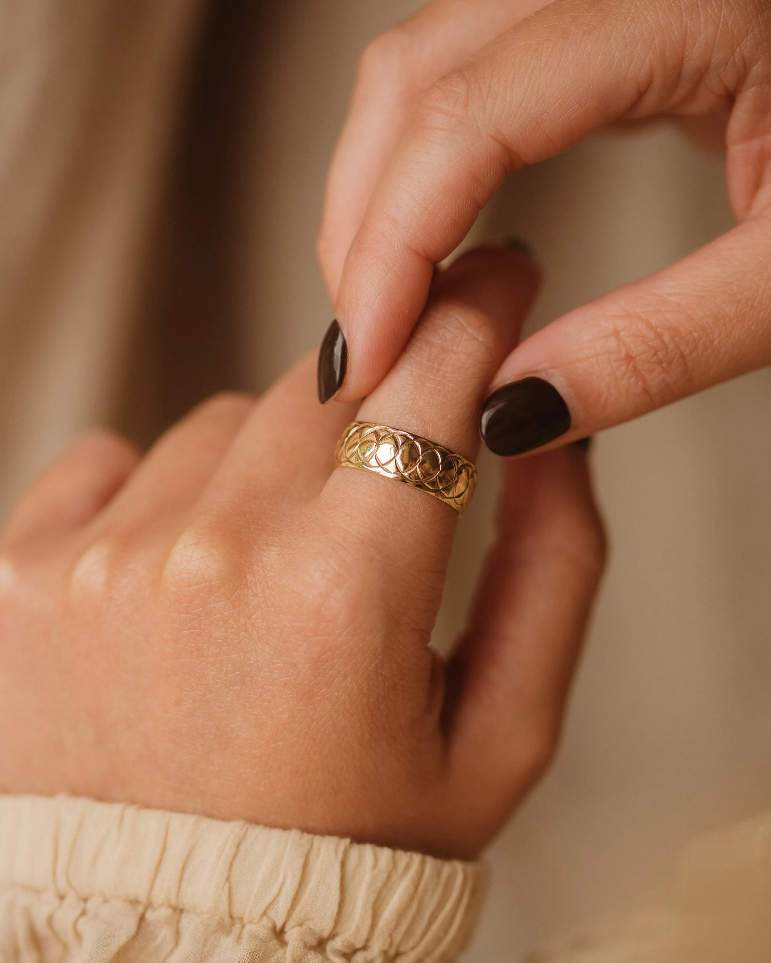 Zadie Vintage 9ct Gold Wedding Band Ring sold by Rock n Rose product image thumbnail 2