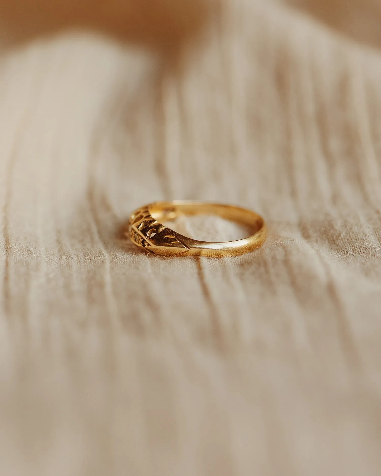 Idella 1918 18ct Gold Diamond Ring sold by Rock n Rose product image thumbnail 4