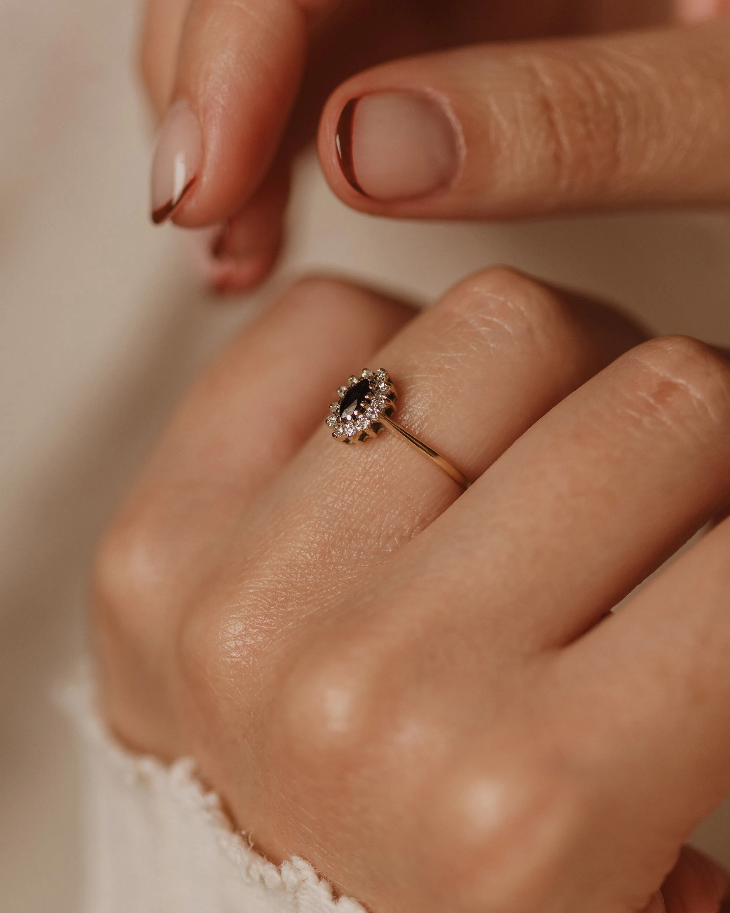 Quinn 1987 Vintage 9ct Gold Sapphire & Diamond Cluster Ring sold by Rock n Rose product image thumbnail 2