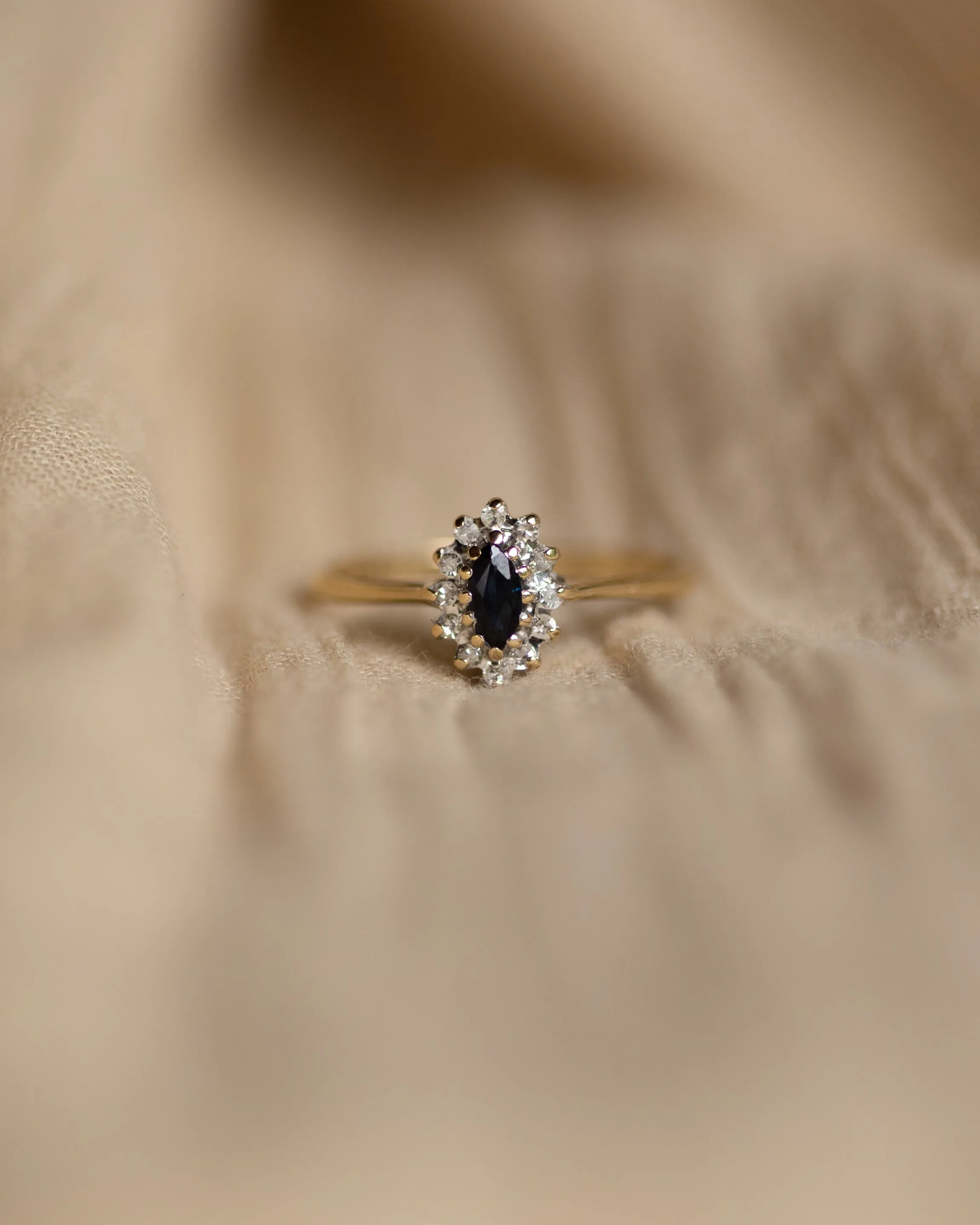 Quinn 1987 Vintage 9ct Gold Sapphire & Diamond Cluster Ring sold by Rock n Rose product image thumbnail 3