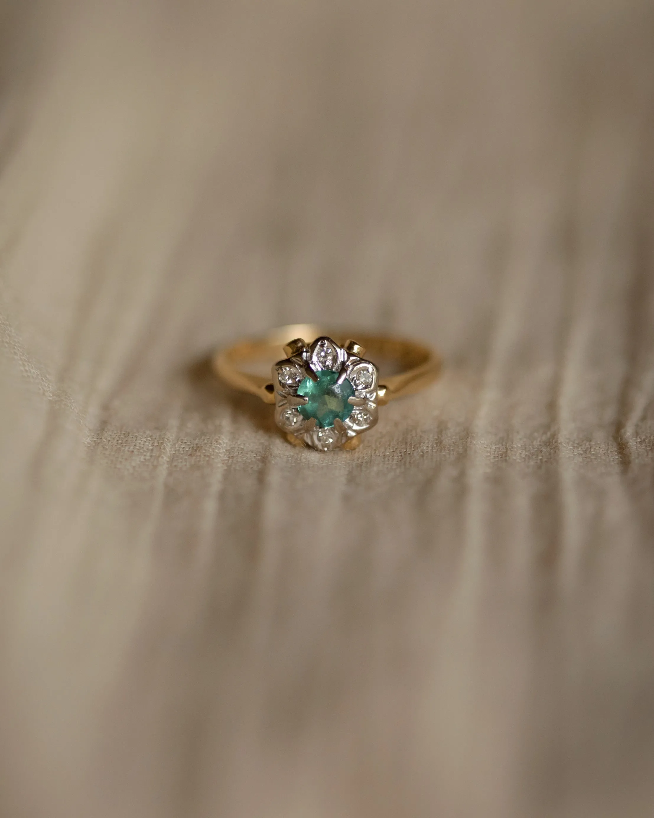 Thora Vintage 18ct Gold Blue Topaz & Diamond Cluster Flowerhead Ring sold by Rock n Rose product image thumbnail 3