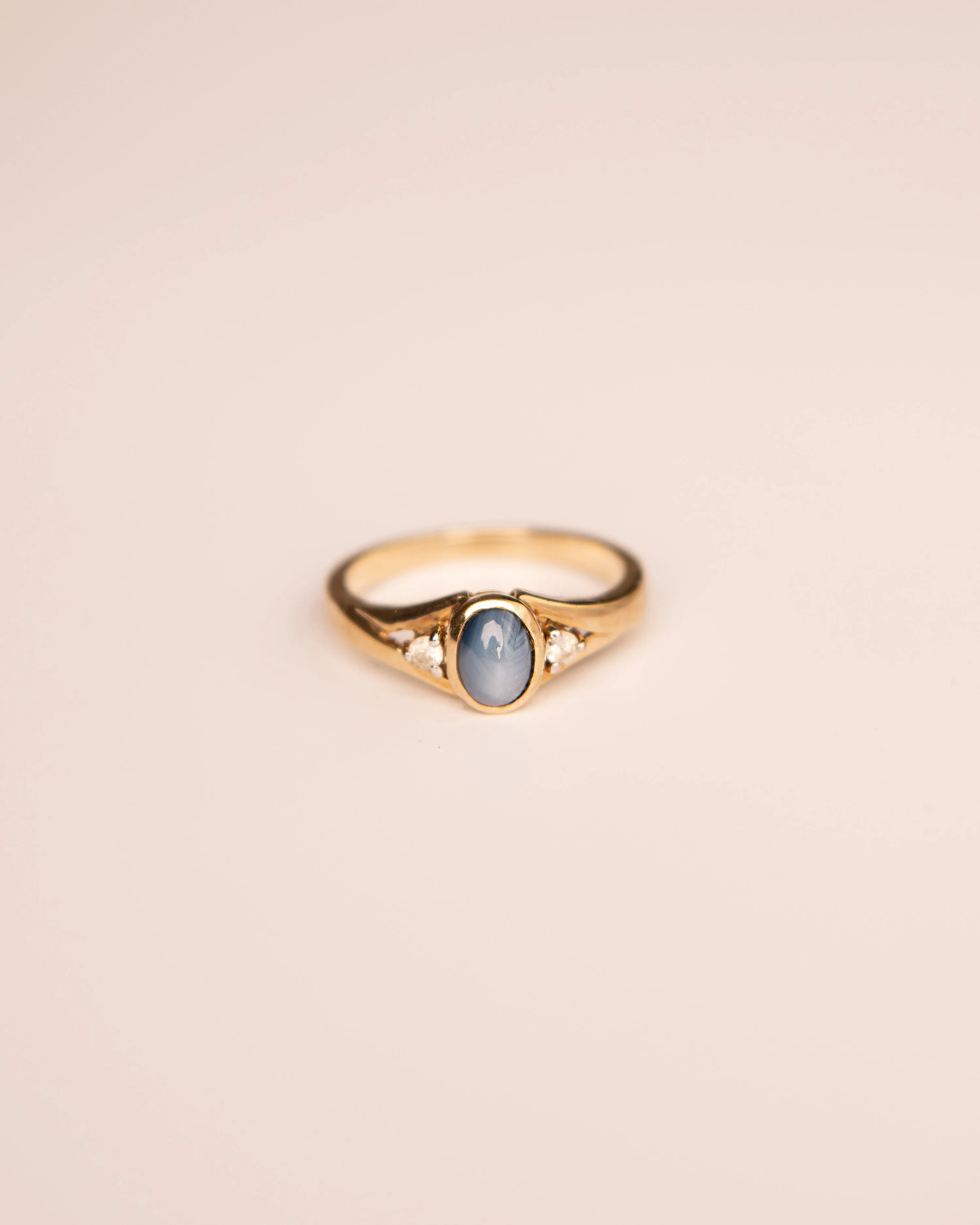 Vita 9ct Gold Star Sapphire Ring sold by Rock n Rose product image thumbnail 3