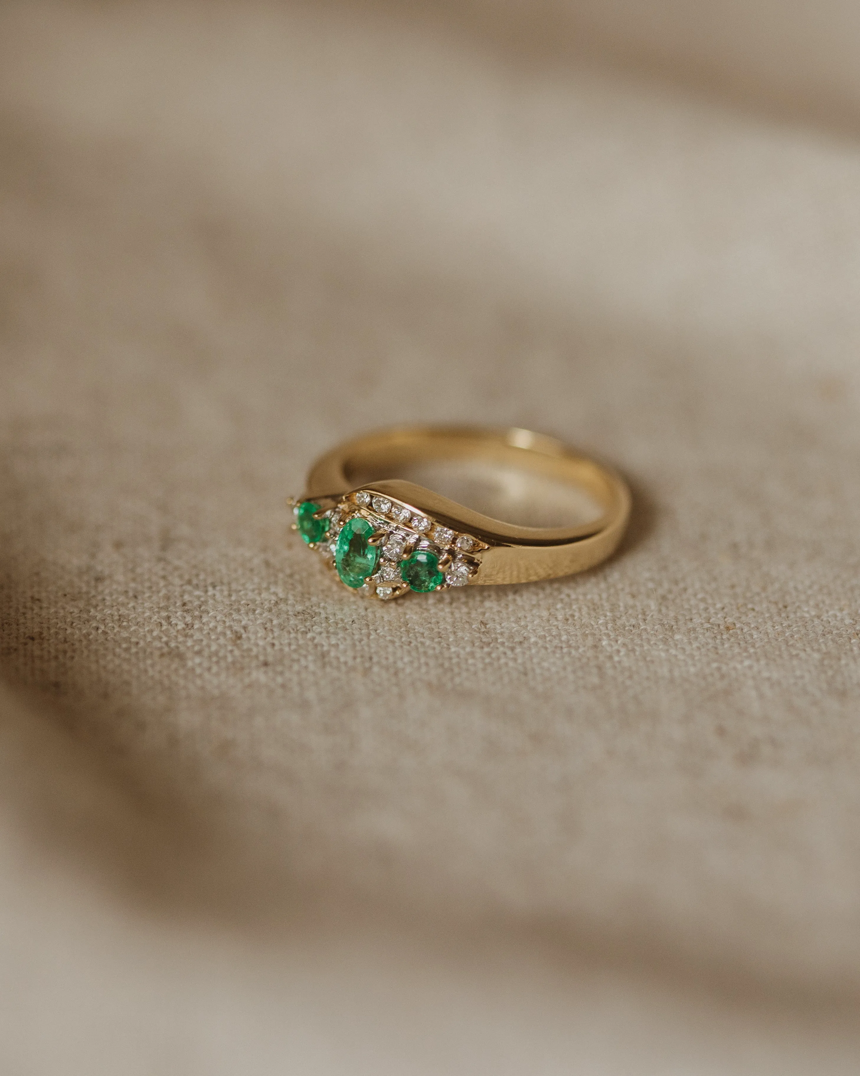 Dolores Vintage 18ct Gold Emerald & Diamond Ring sold by Rock n Rose product image thumbnail 4