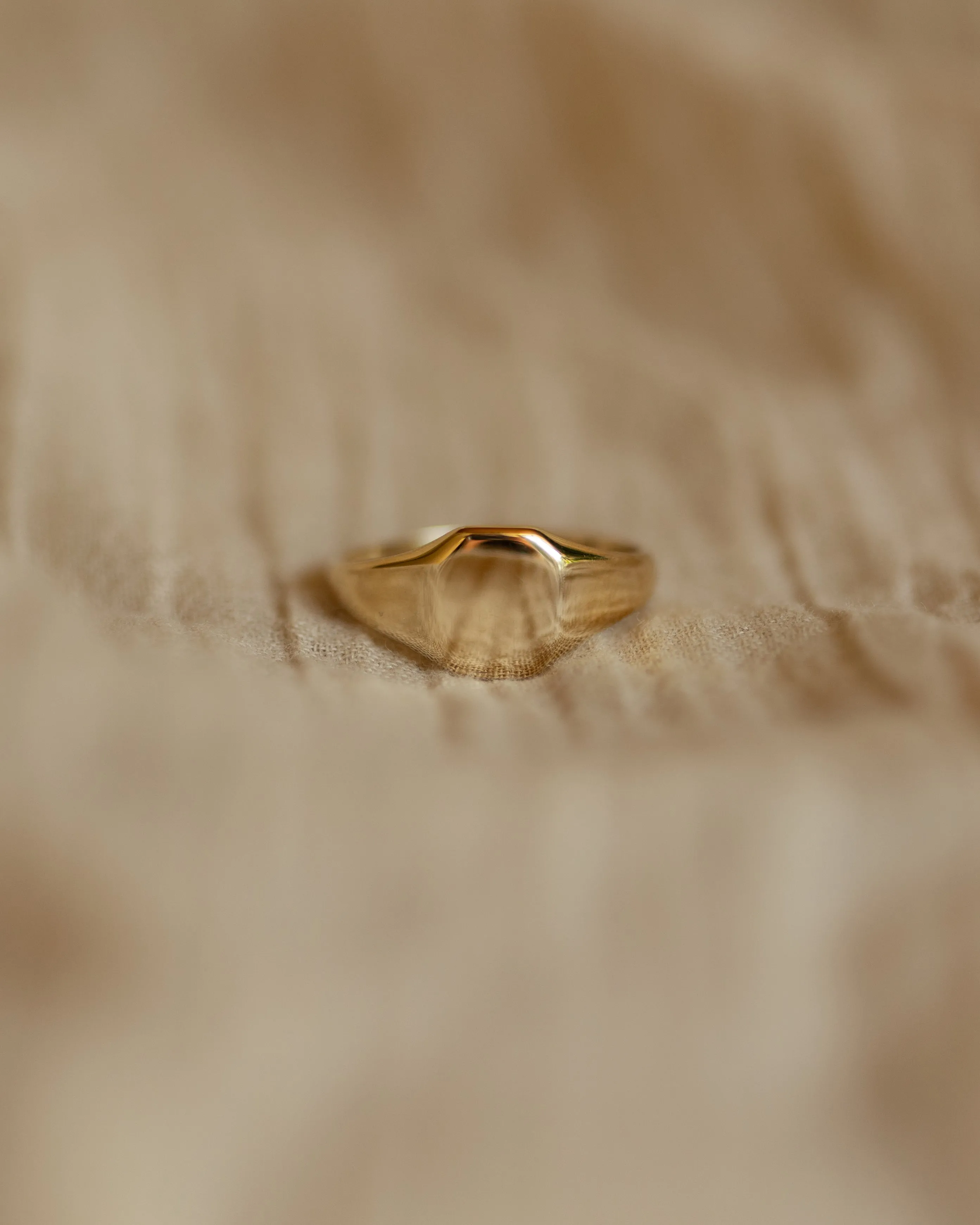 Peggy 1942 Vintage 9ct Gold Signet Ring sold by Rock n Rose product image thumbnail 3