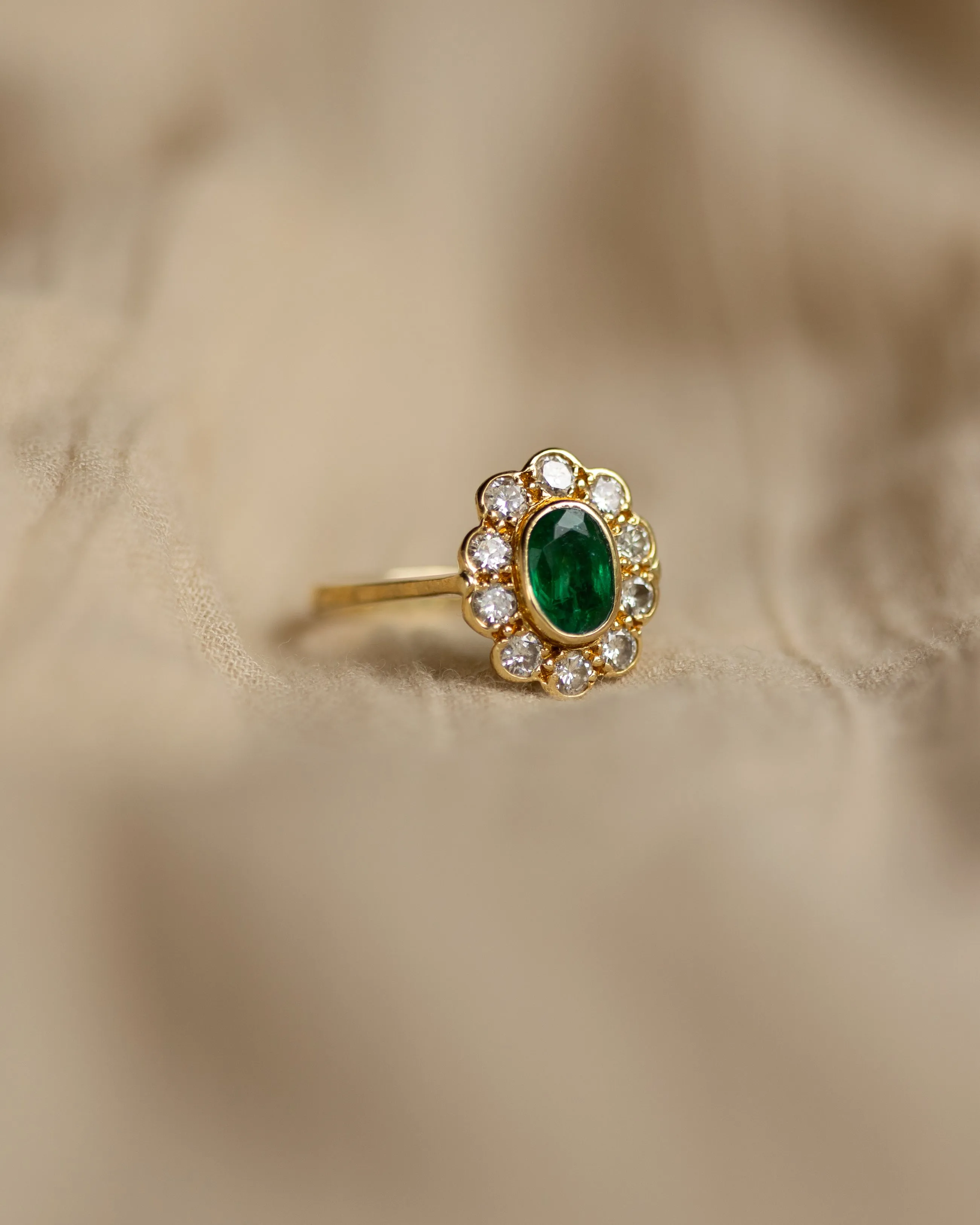 Helene 1986 Vintage 18ct Gold Emerald & Diamond Cluster Ring sold by Rock n Rose product image thumbnail 4