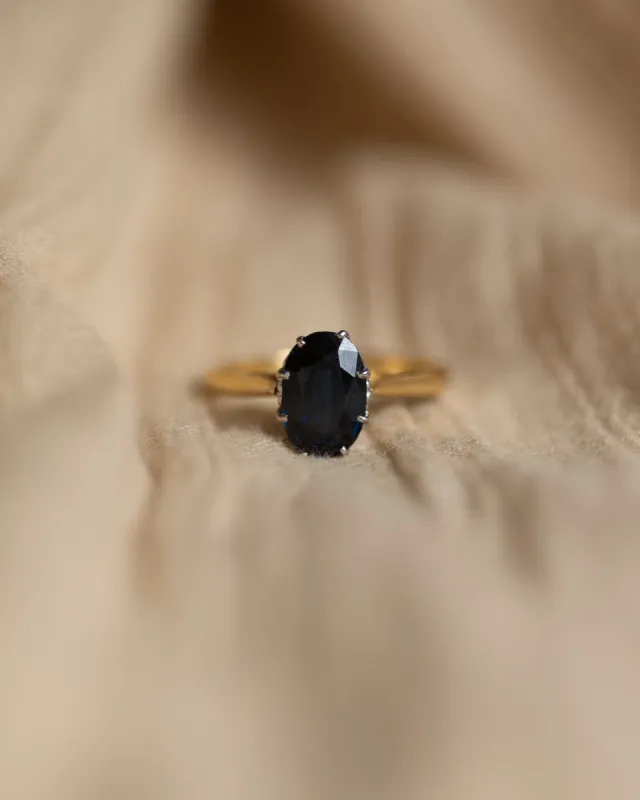 Nathalia 1964 Vintage 18ct Gold Sapphire Solitaire Ring sold by Rock n Rose