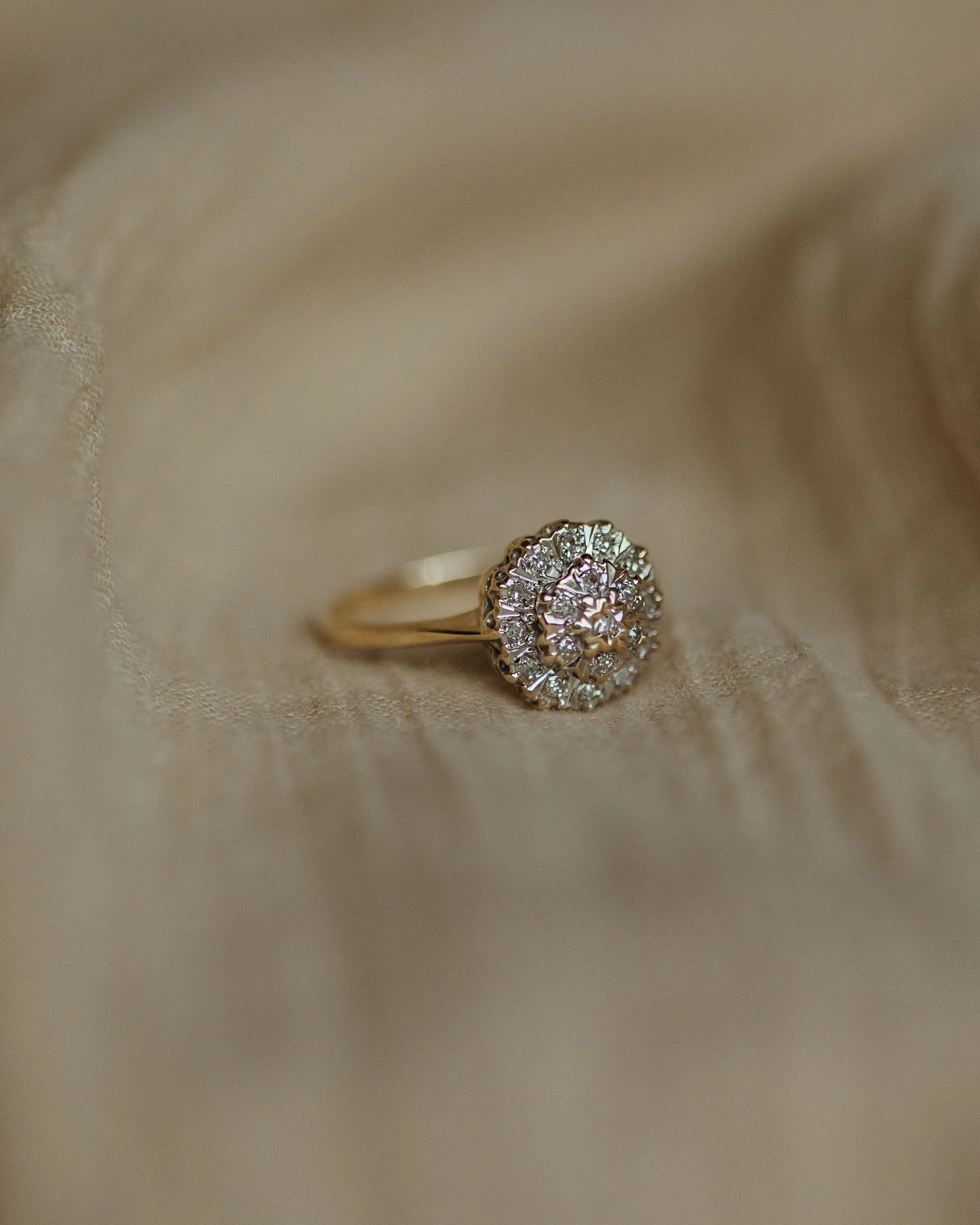 Lillis 1988 Vintage 9ct Gold Diamond Cluster Ring sold by Rock n Rose product image thumbnail 4
