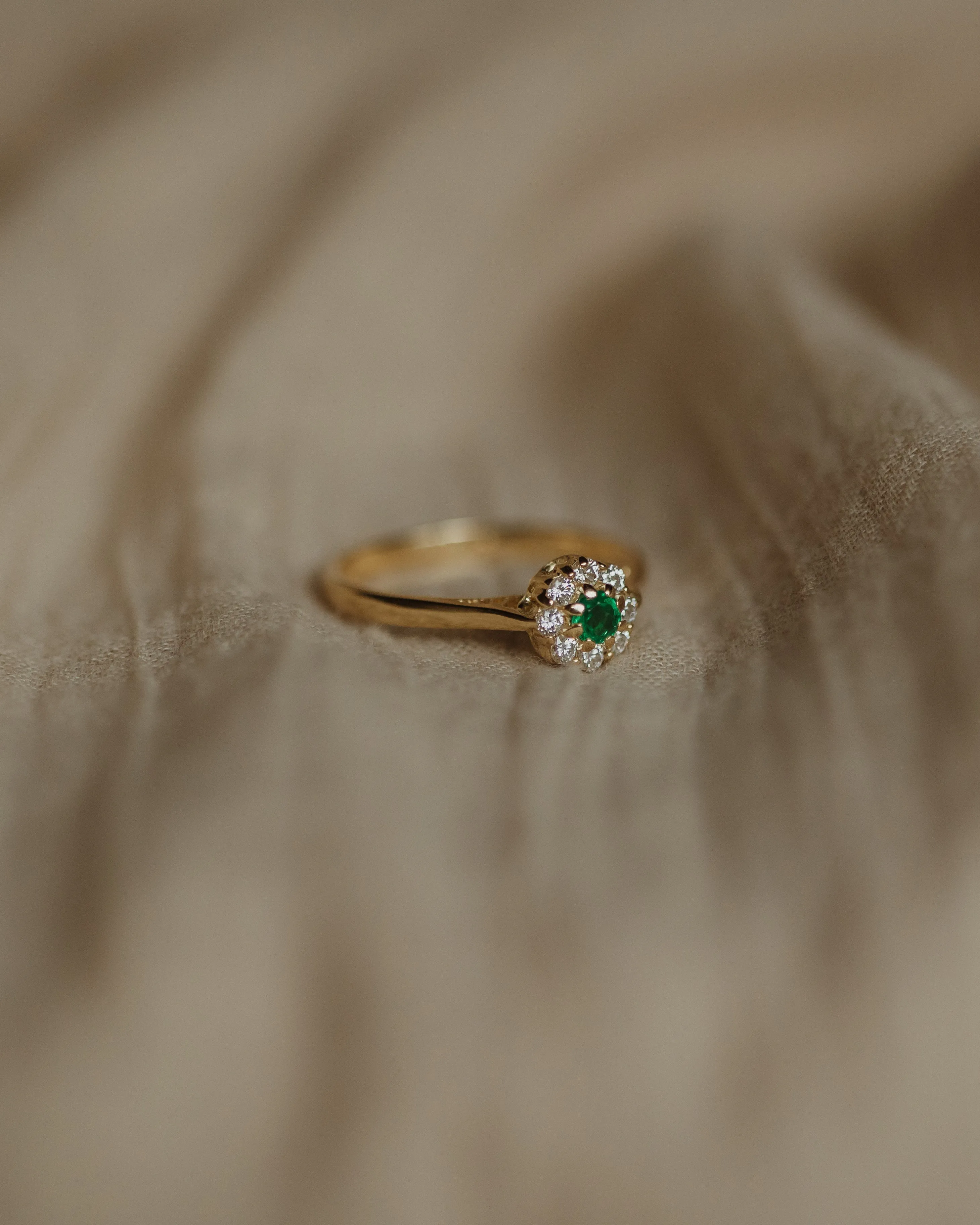Constance 1986 Vintage 18ct Gold Emerald & Diamond Cluster Ring sold by Rock n Rose product image thumbnail 4