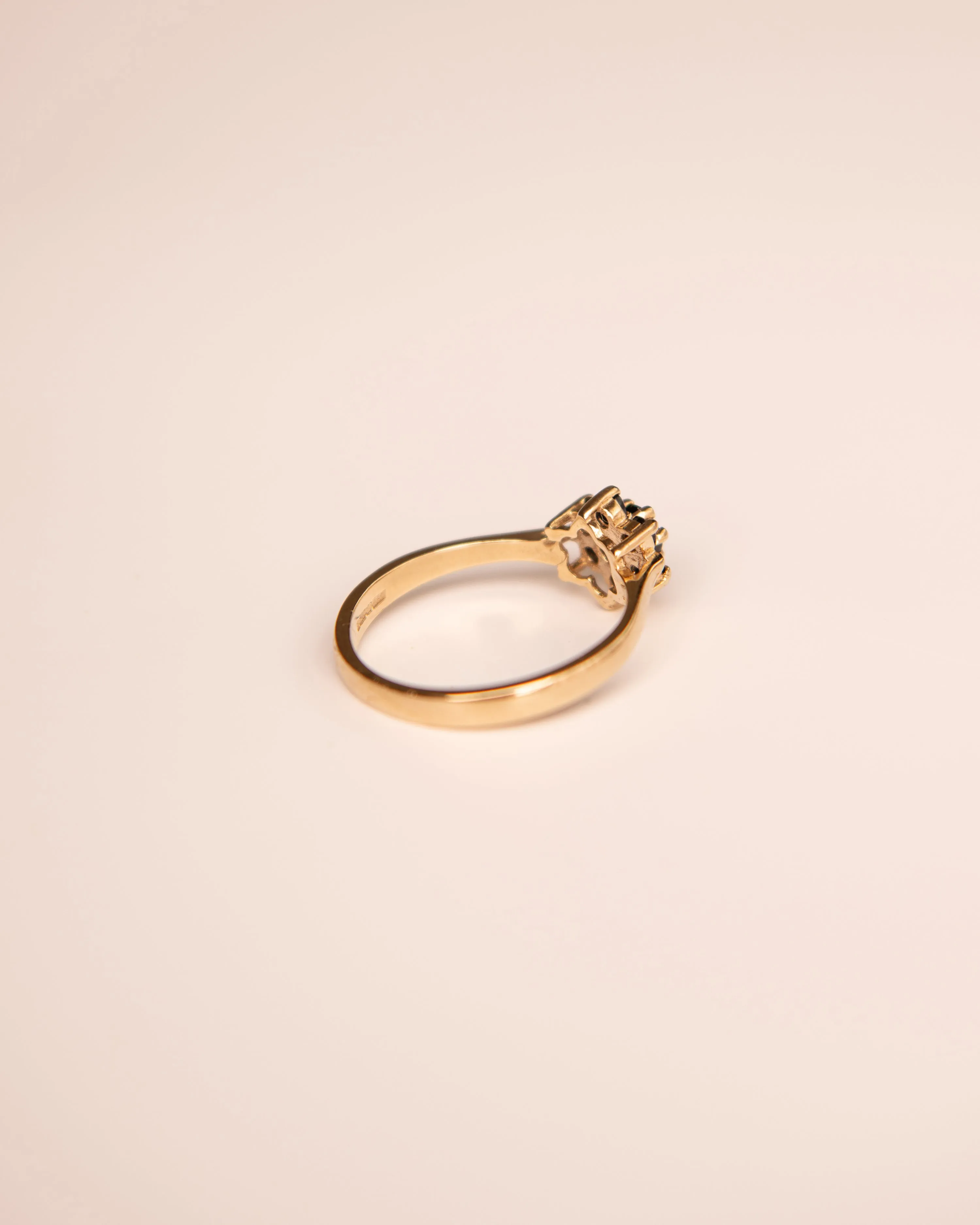 Calla 9ct Gold Vintage Sapphire Cluster Ring sold by Rock n Rose product image thumbnail 4