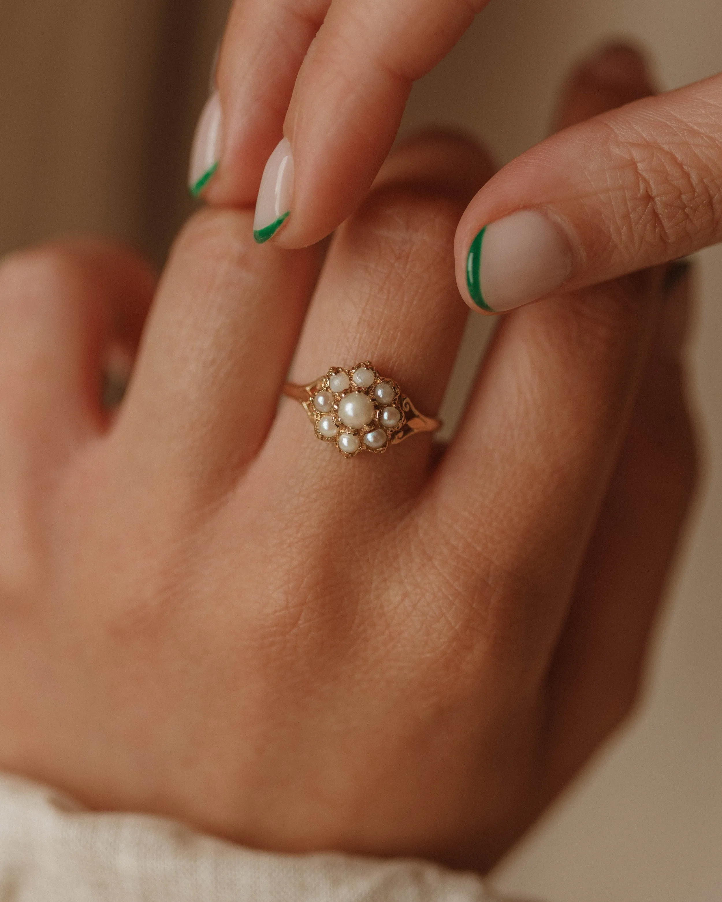 Maria Vintage 9ct Gold Pearl Flower Cluster Ring sold by Rock n Rose product image thumbnail 2
