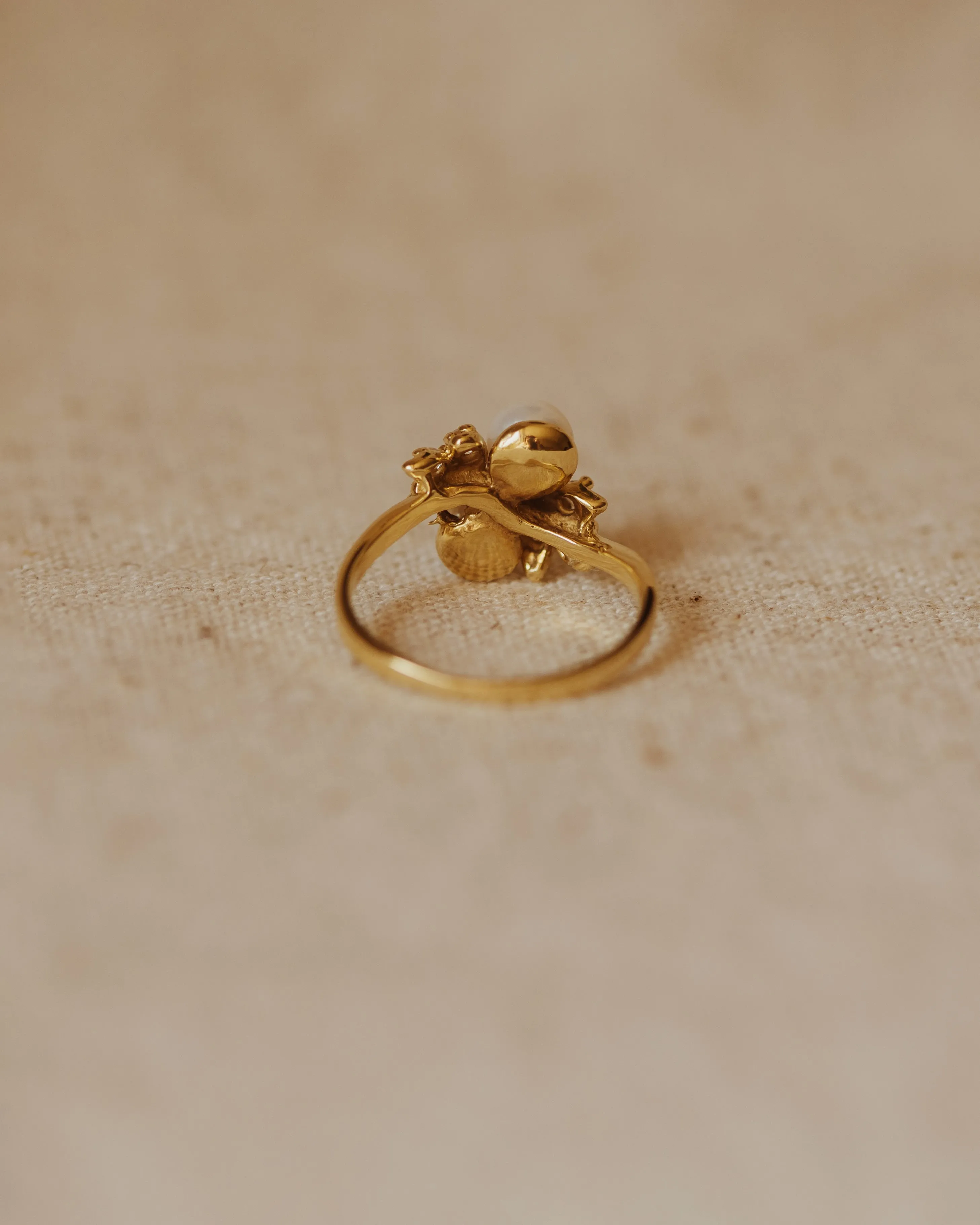 Laurel Vintage 18ct Gold Pearl & White Sapphire Ring sold by Rock n Rose product image thumbnail 4