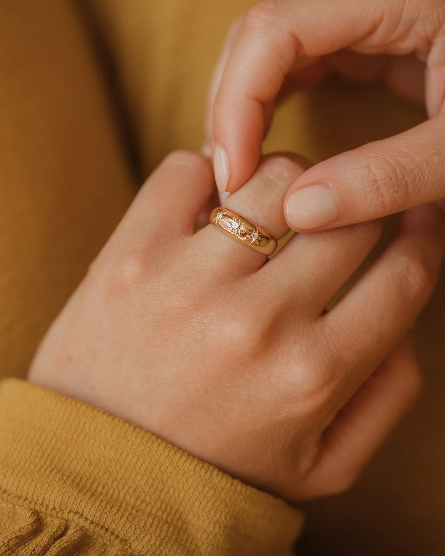 Claudie Vintage 9ct Gold Star Set Diamond Gypsy Ring sold by Rock n Rose product image thumbnail 5