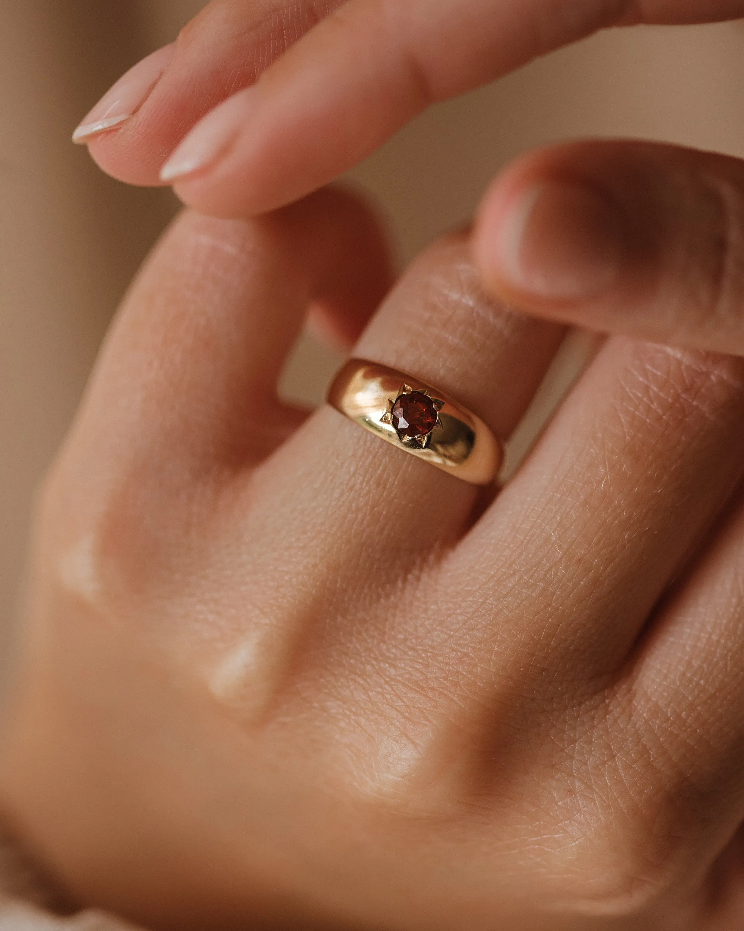 Beulah 1973 9ct Gold Garnet Star Set Ring sold by Rock n Rose