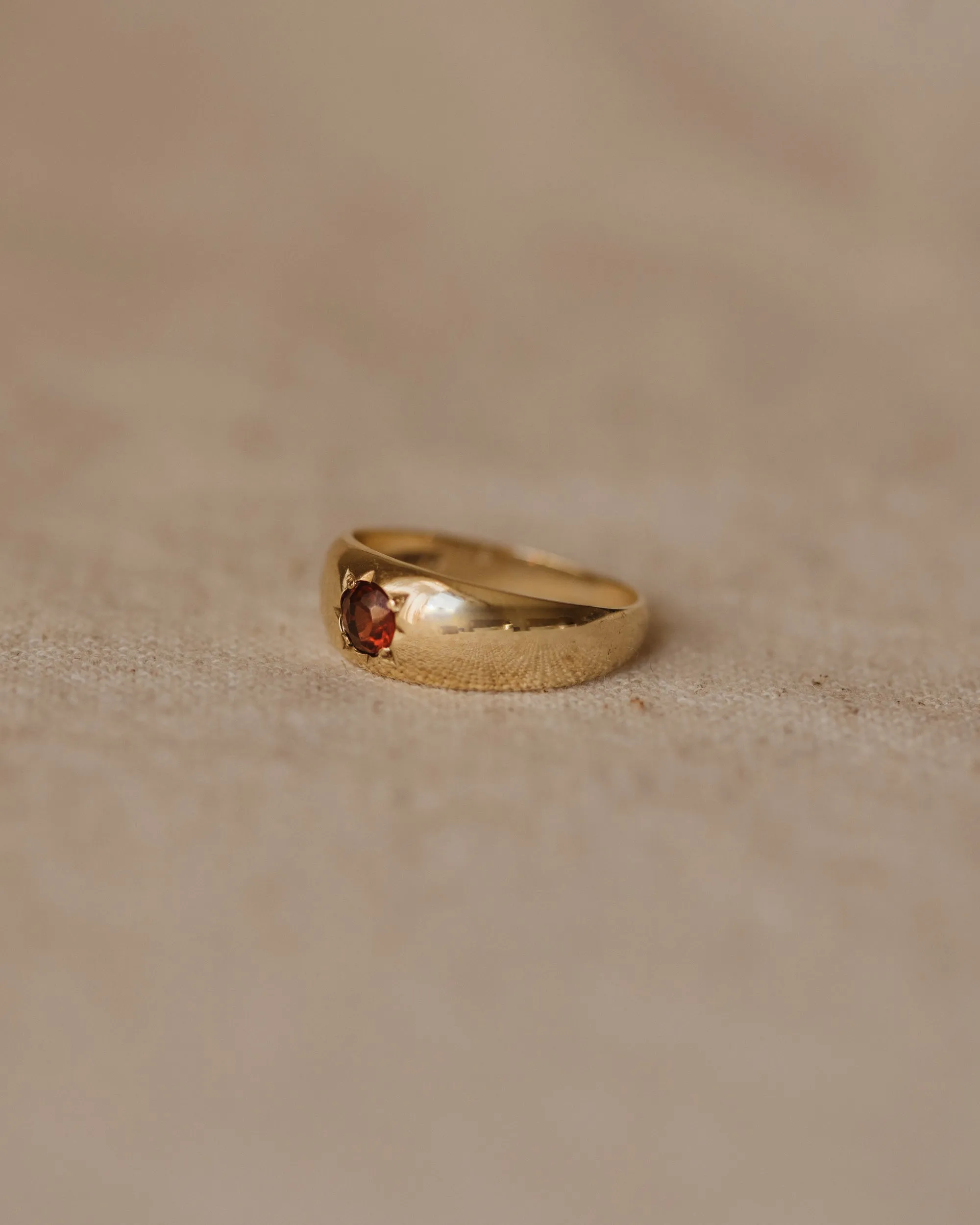 Beulah 1973 9ct Gold Garnet Star Set Ring sold by Rock n Rose product image thumbnail 4