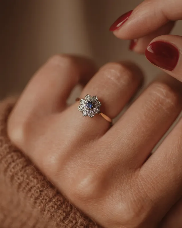 Edith 1970 Vintage 18ct Gold Sapphire & Diamond Star Cluster Ring sold by Rock n Rose