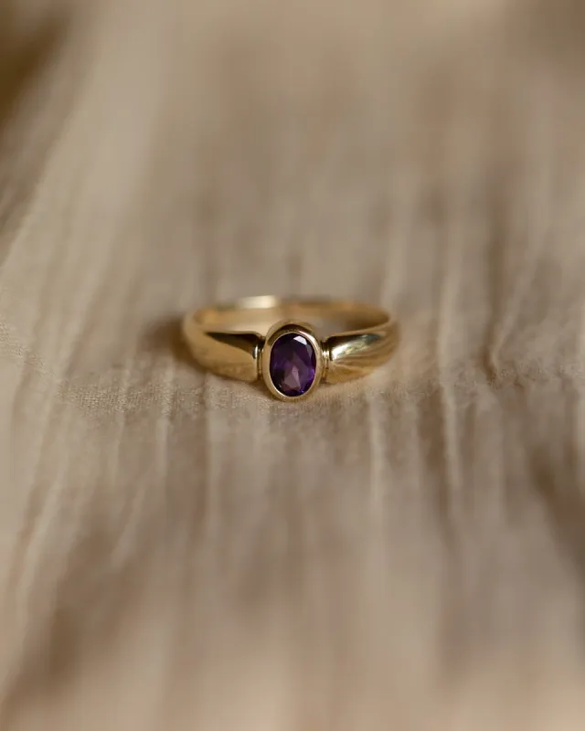 Saoirse Vintage 9ct Gold Amethyst Solitaire Ring sold by Rock n Rose