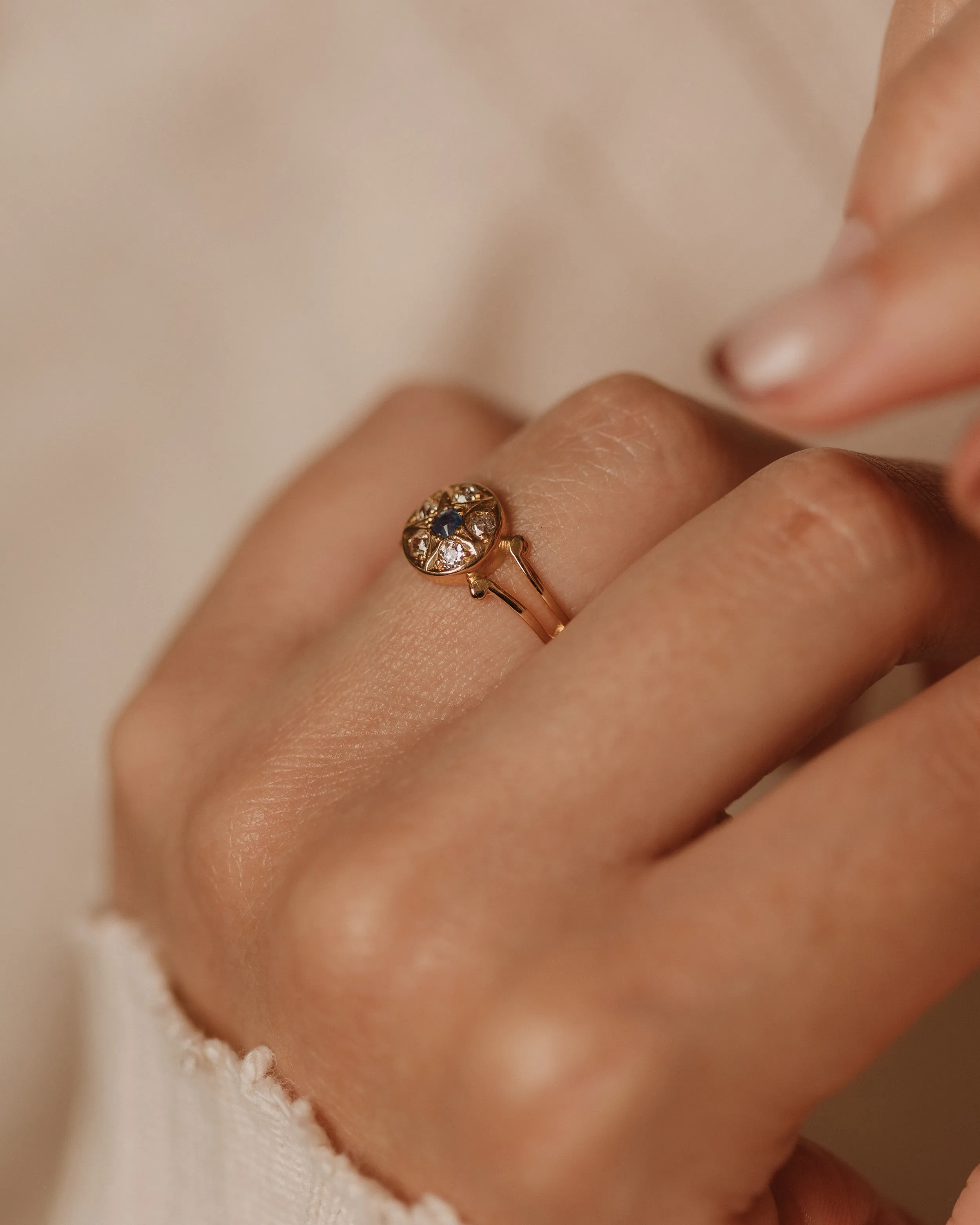 Bronte Antique 18ct Gold Sapphire & Diamond Star Cluster Ring sold by Rock n Rose product image thumbnail 3