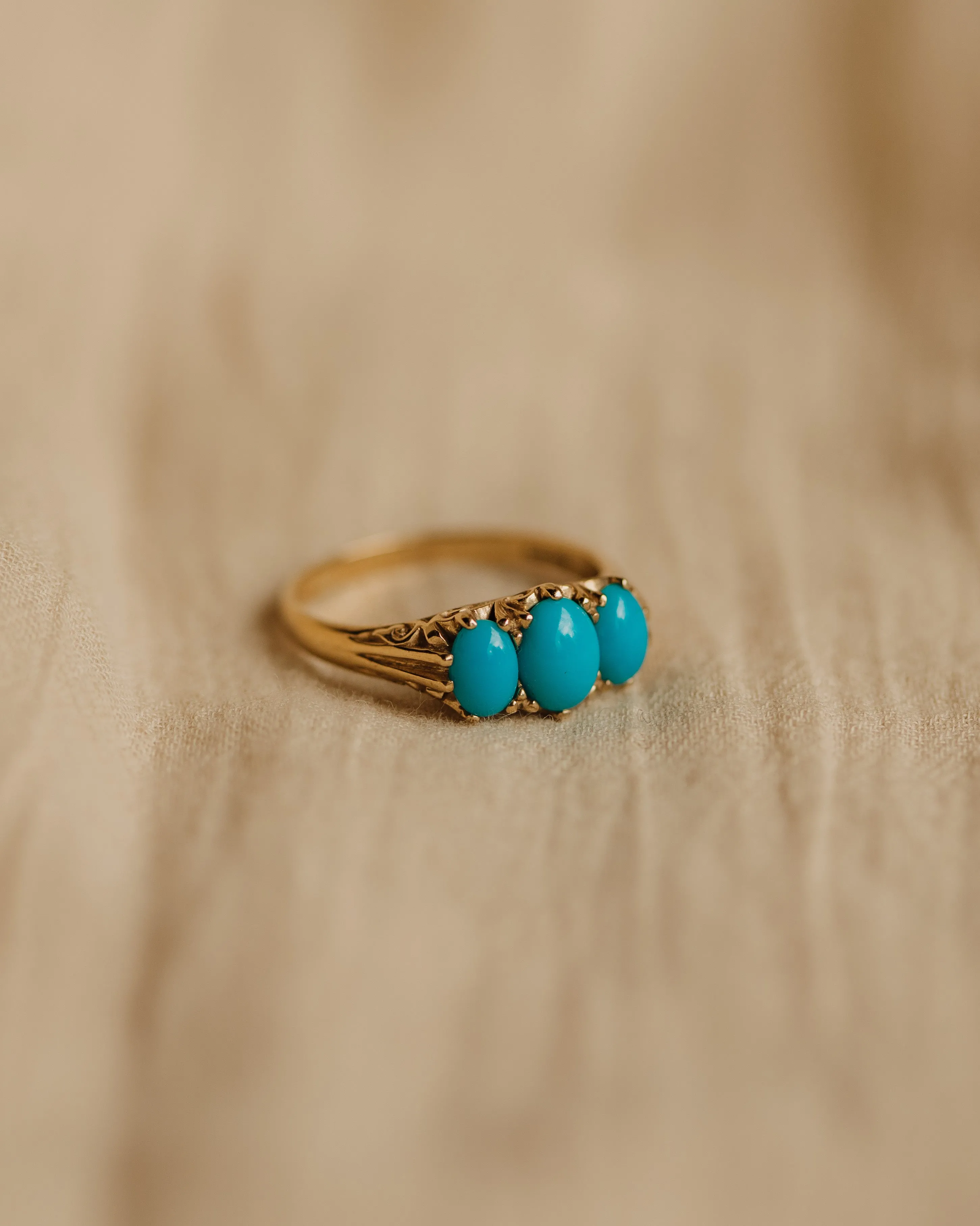 Jean Vintage 9ct Gold Turquoise Ring sold by Rock n Rose product image thumbnail 3