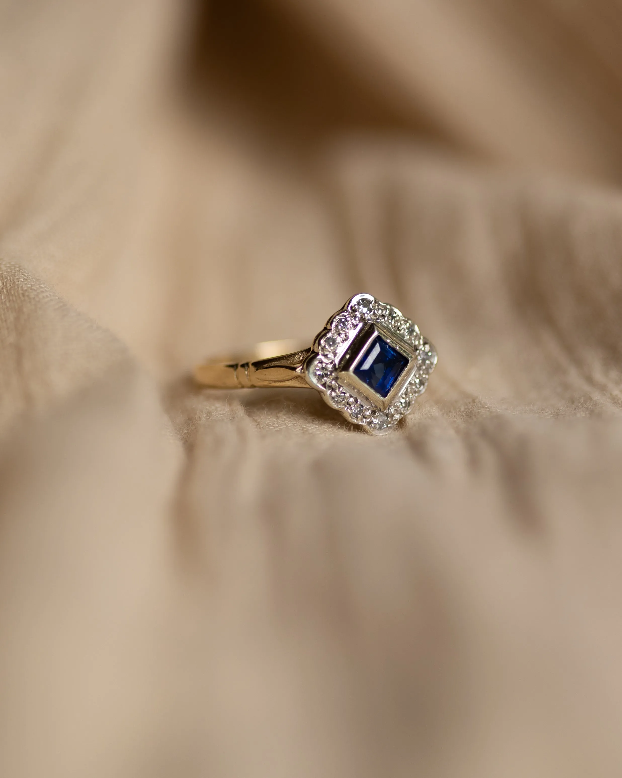 Violet Vintage 9ct Gold Sapphire & Diamond Cluster Ring sold by Rock n Rose product image thumbnail 4