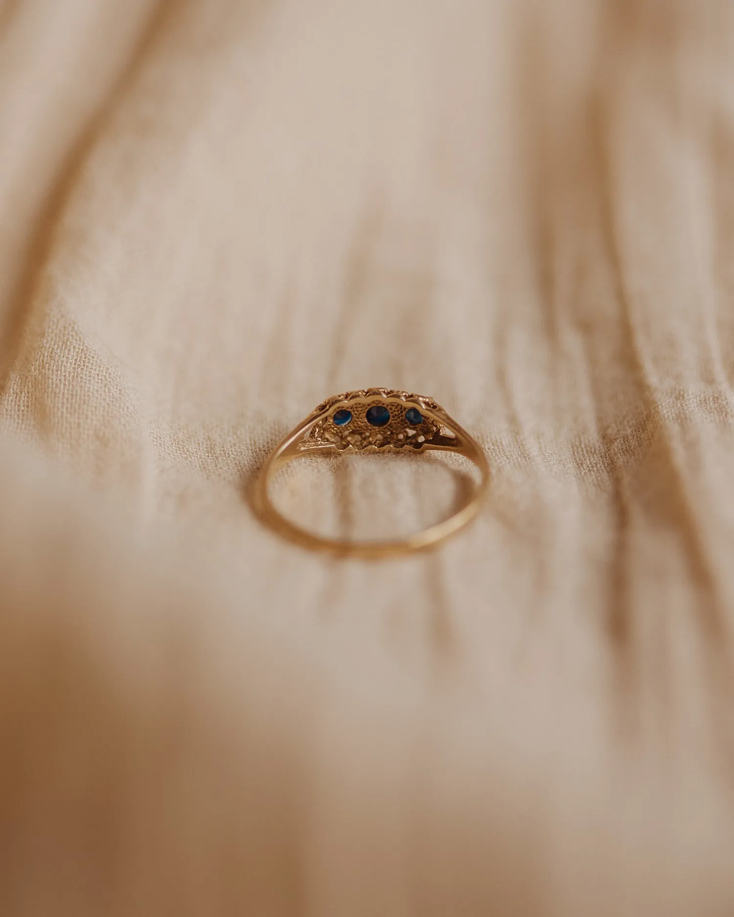 Francine 1986 9ct Gold Vintage Sapphire Ring sold by Rock n Rose product image thumbnail 4