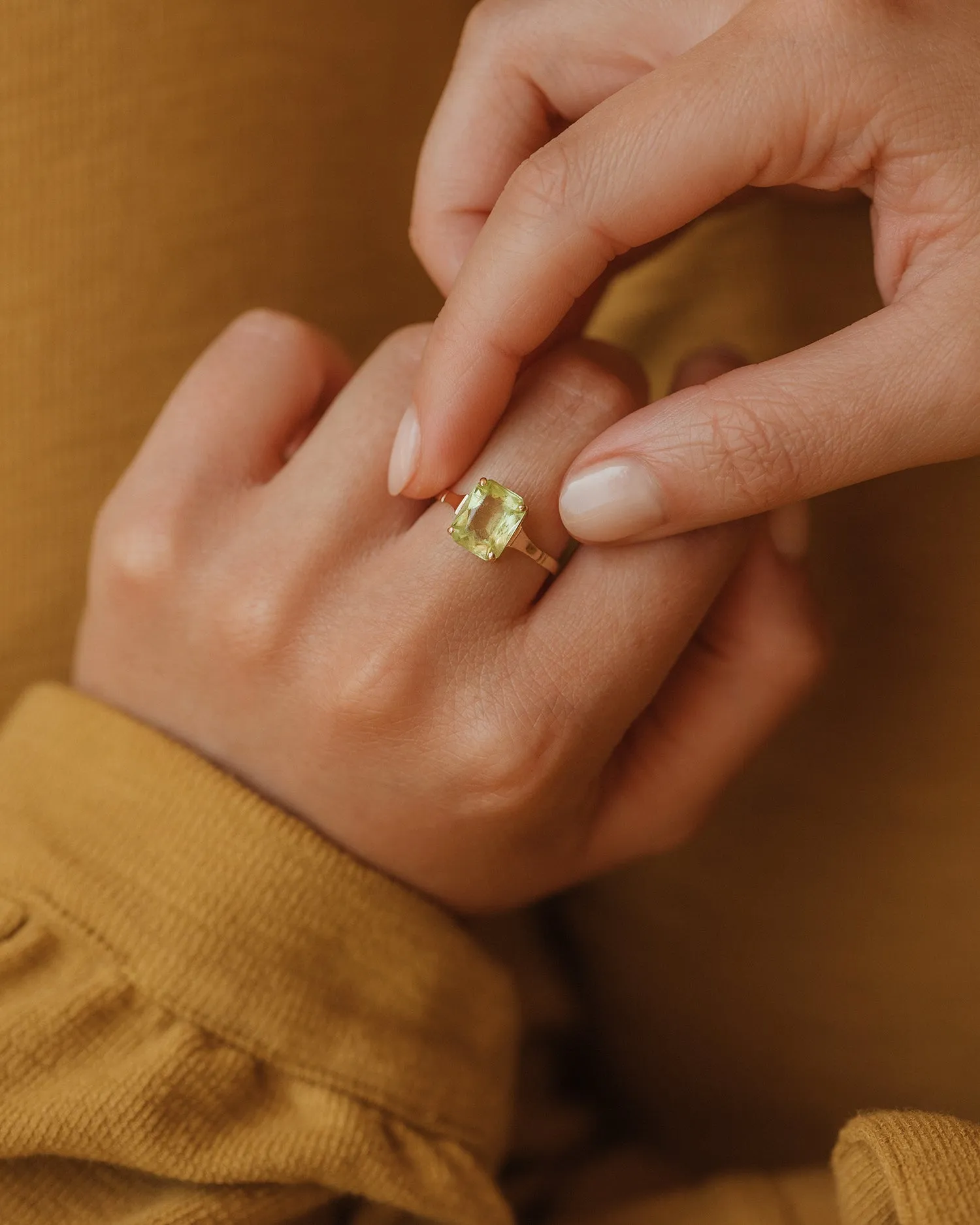 Birdie Vintage 9ct Gold Cocktail Ring sold by Rock n Rose product image thumbnail 4