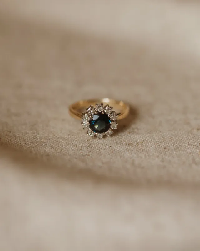 Elva 1983 9ct Gold Sapphire & Diamond Cluster Ring sold by Rock n Rose