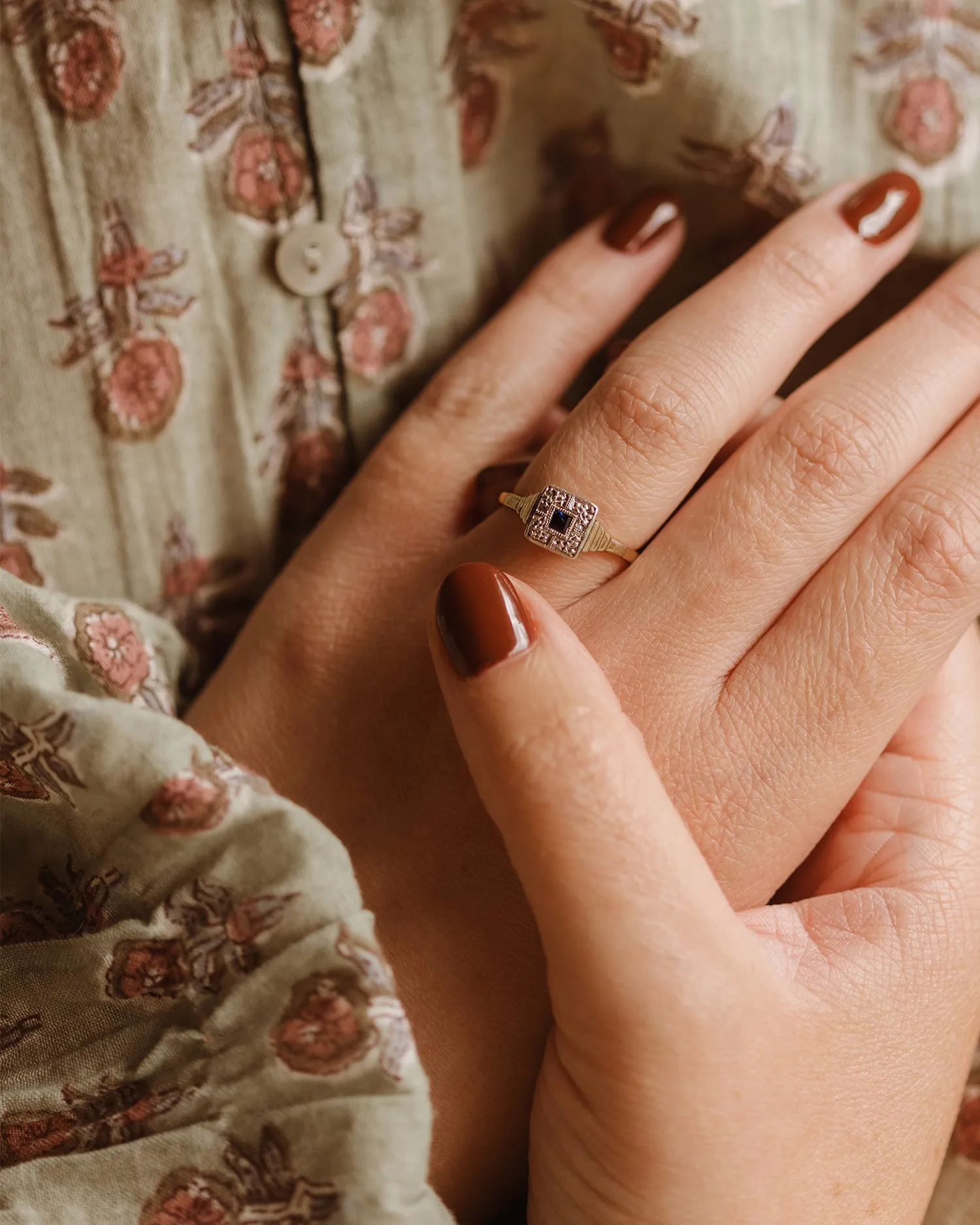 Lois 9ct Gold Art Deco Sapphire Ring sold by Rock n Rose product image thumbnail 2