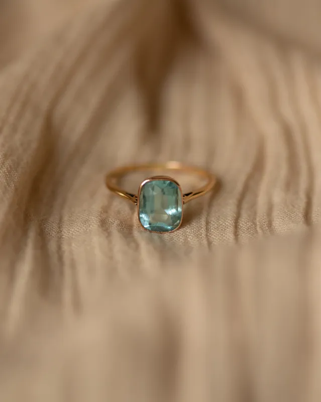 Hannah Vintage 9ct Gold Blue Paste Solitaire Ring sold by Rock n Rose