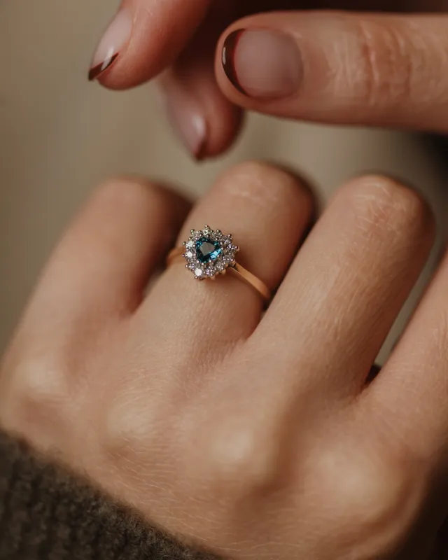 Lou 1989 Vintage 9ct Gold Topaz & Diamond Heart-Shaped Cluster Ring sold by Rock n Rose