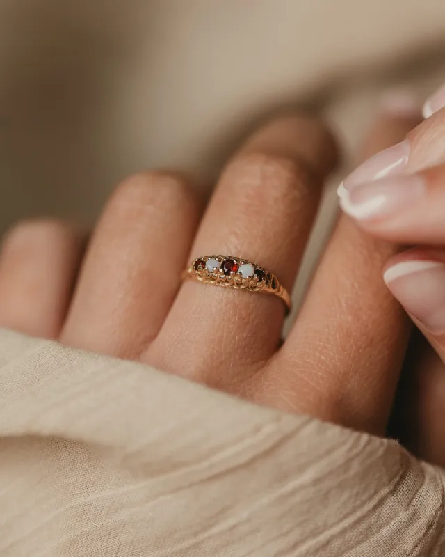Anne 1990 Vintage 9ct Gold Garnet & Opal Five Stone Ring sold by Rock n Rose