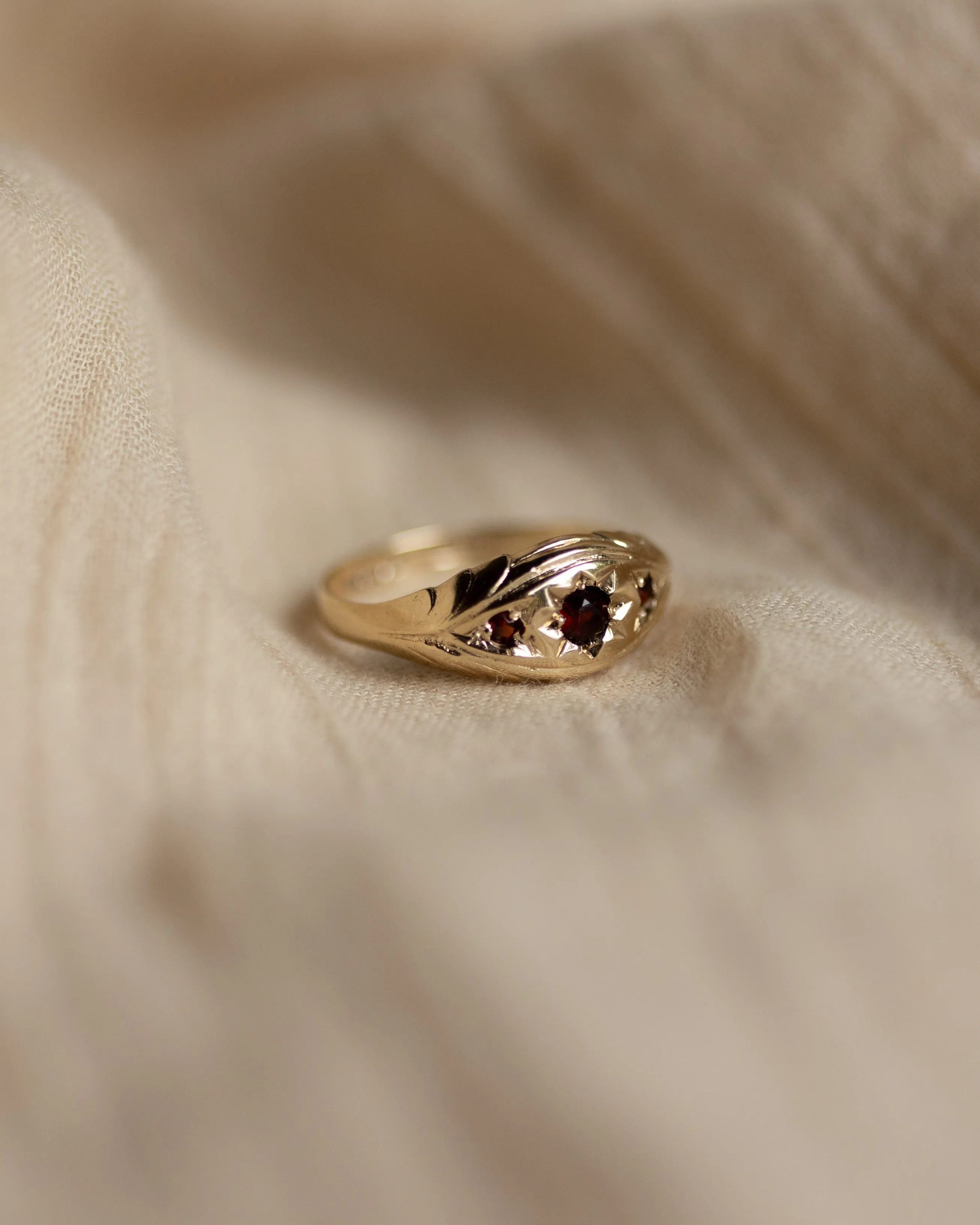 Magda 1975 Vintage 9ct Gold Garnet Star Set Trilogy Ring sold by Rock n Rose product image thumbnail 4