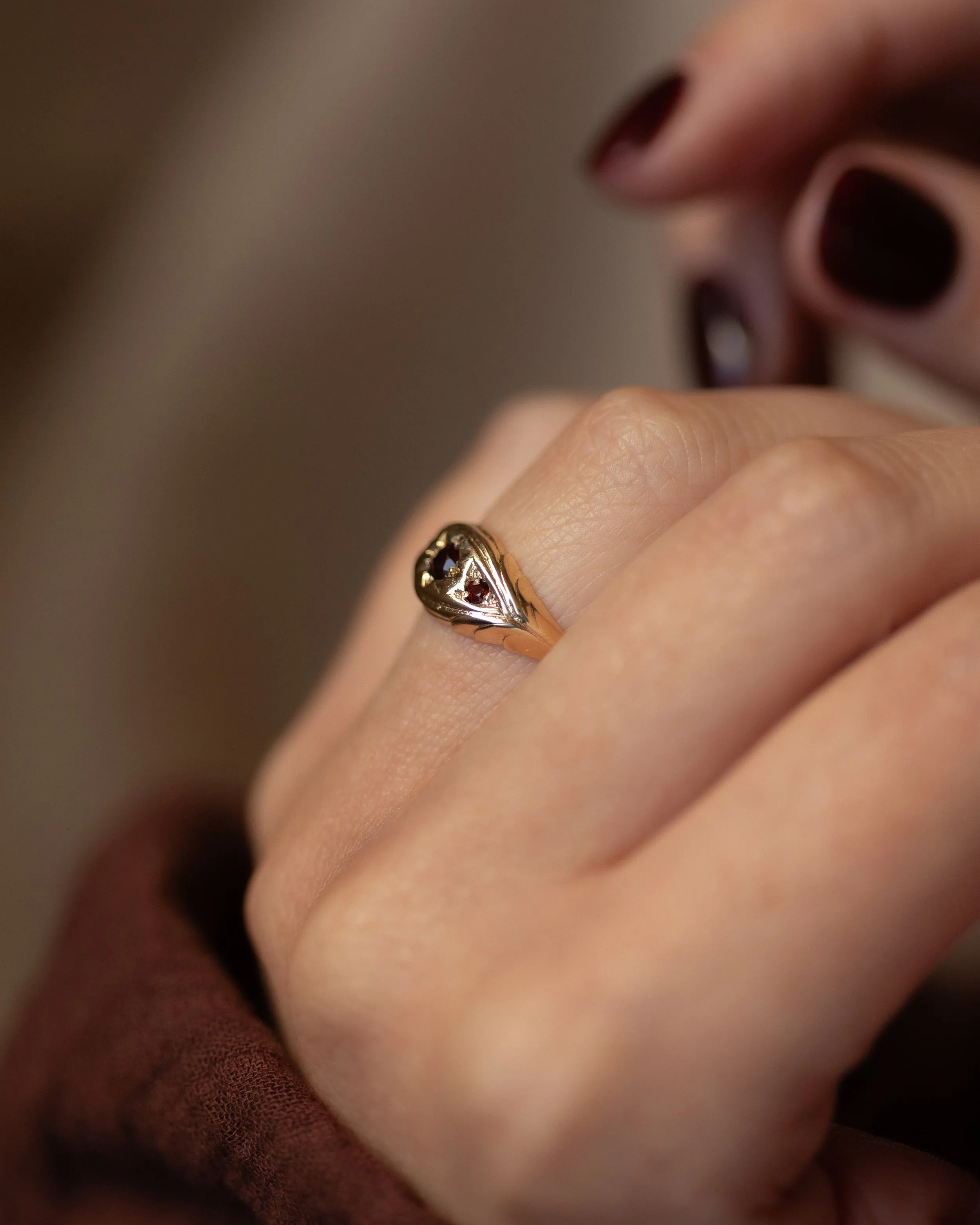 Magda 1975 Vintage 9ct Gold Garnet Star Set Trilogy Ring sold by Rock n Rose product image thumbnail 2