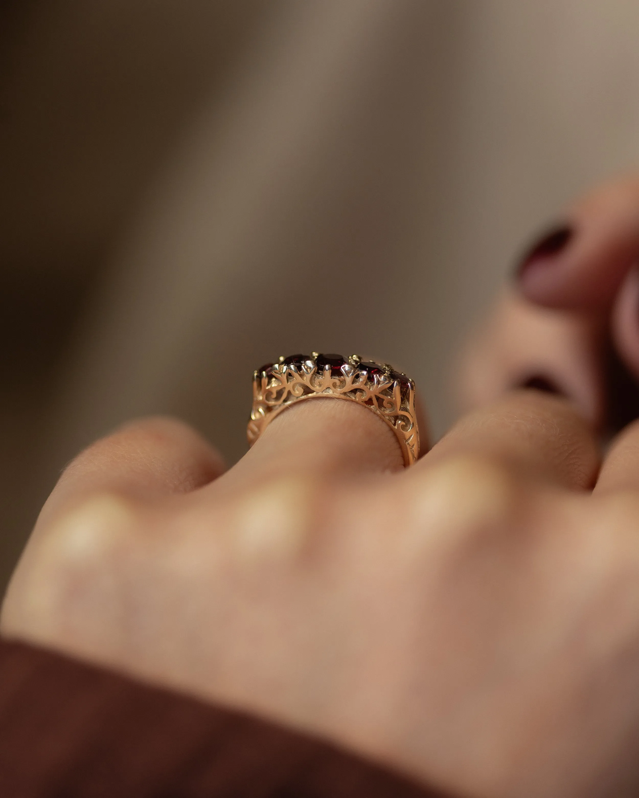 Jacinta 1978 Vintage 9ct Gold Garnet Five Stone Ring sold by Rock n Rose product image thumbnail 3