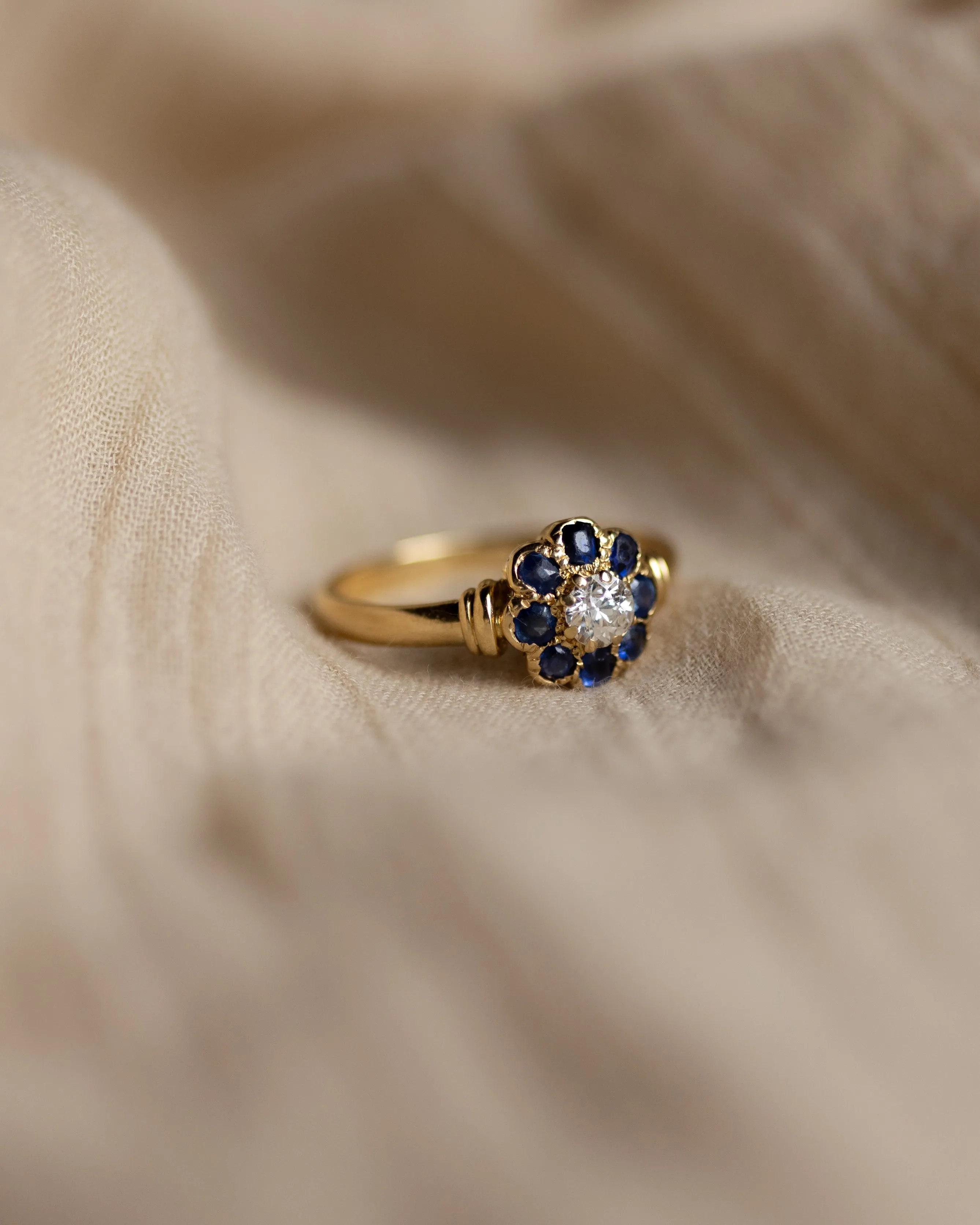 Rosalind 1989 Vintage 18ct Gold Diamond & Sapphire Cluster Ring sold by Rock n Rose product image thumbnail 3