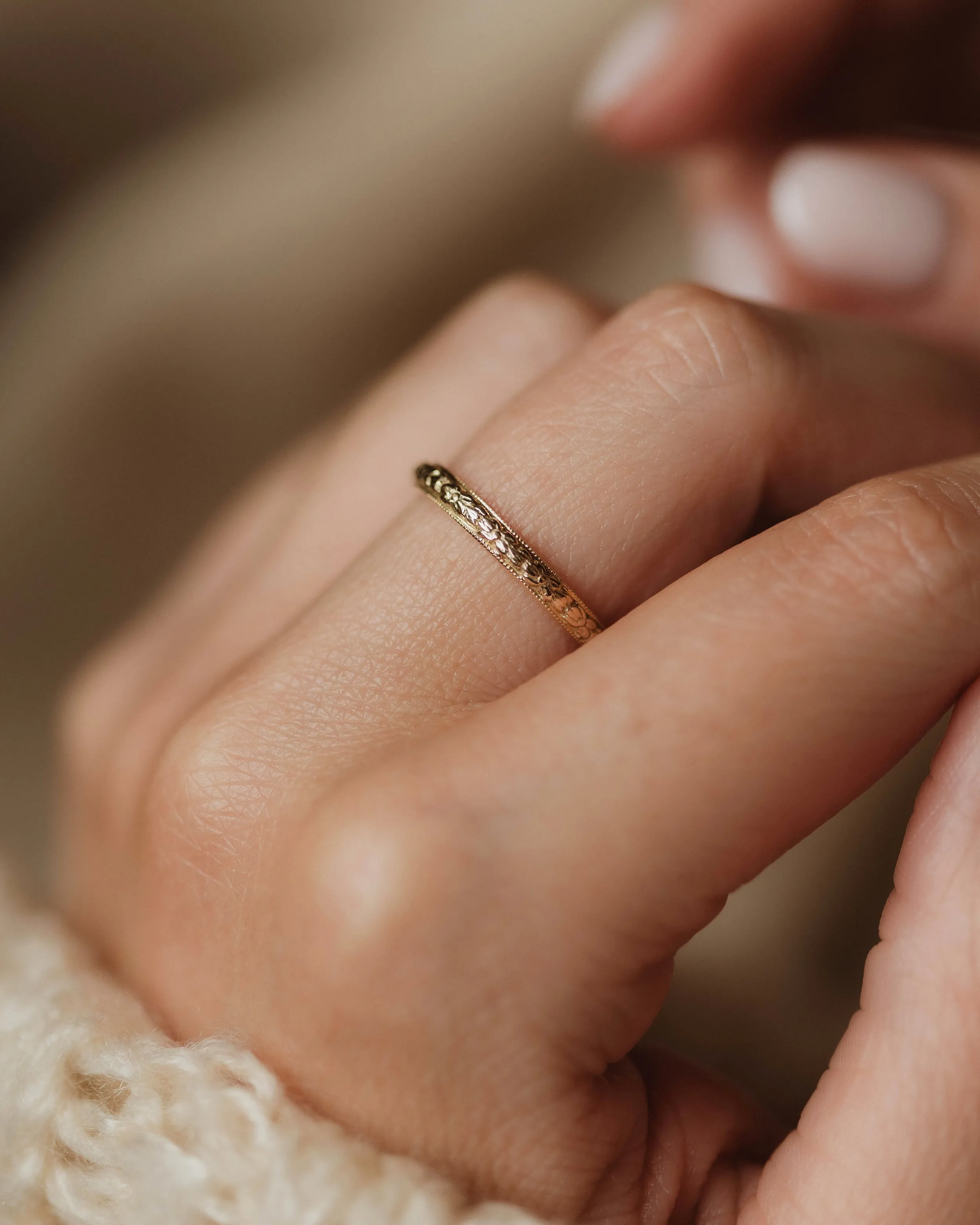 Hortensia 1944 Vintage 9ct Gold Floral Engraved Band Ring sold by Rock n Rose product image thumbnail 3