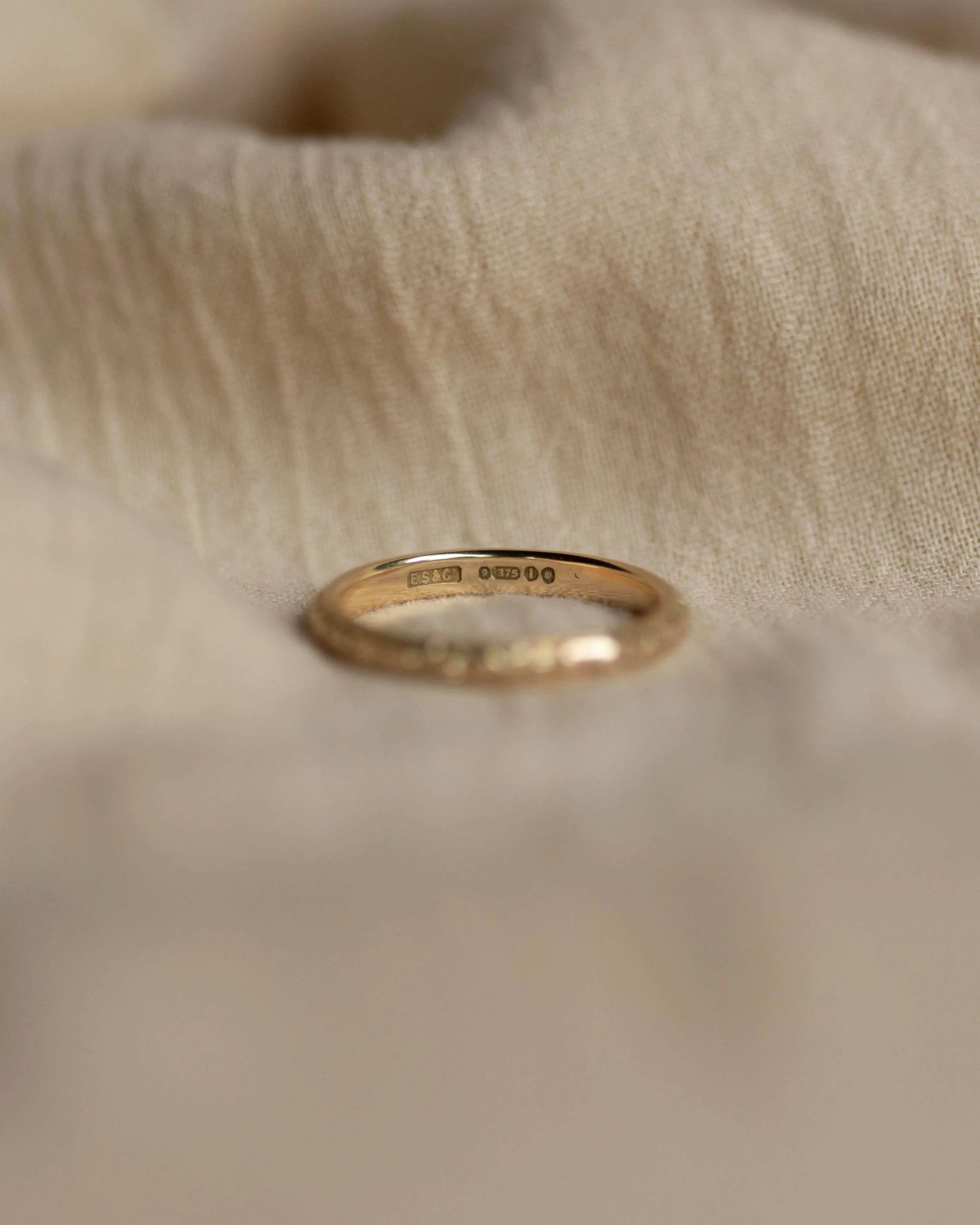 Hortensia 1944 Vintage 9ct Gold Floral Engraved Band Ring sold by Rock n Rose product image thumbnail 5