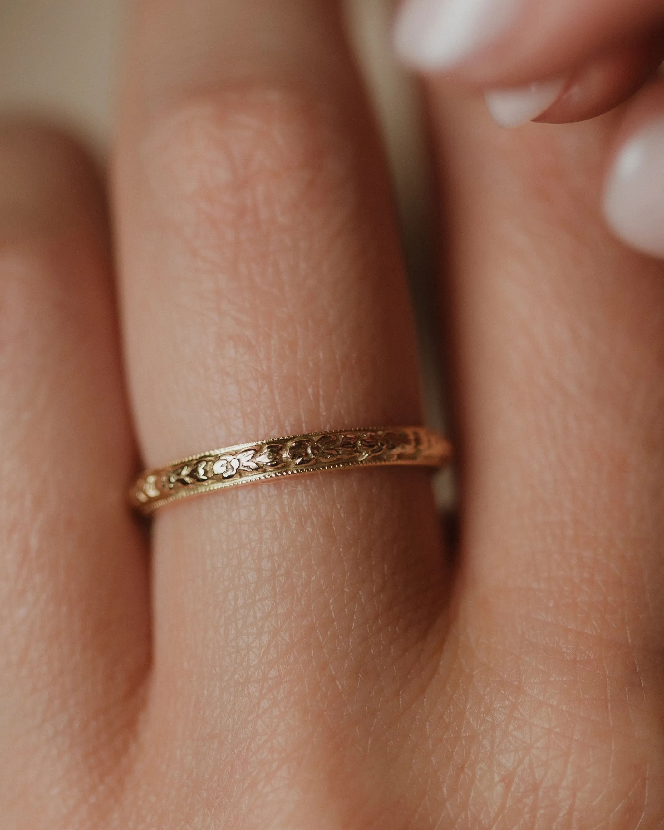 Hortensia 1944 Vintage 9ct Gold Floral Engraved Band Ring sold by Rock n Rose product image thumbnail 2