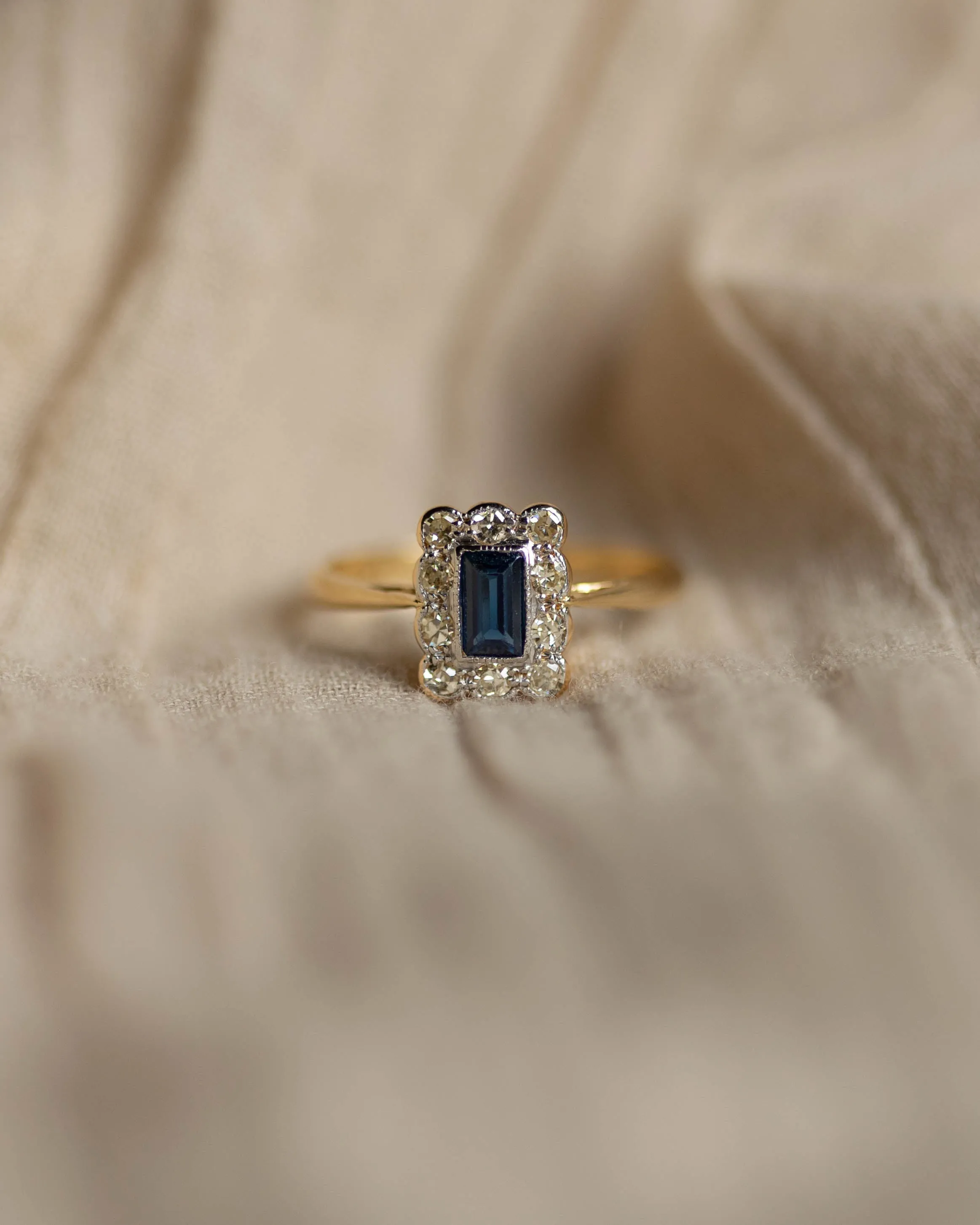 Éliane Antique 18ct Gold Sapphire & Diamond Rectangular Cluster Ring sold by Rock n Rose product image thumbnail 4