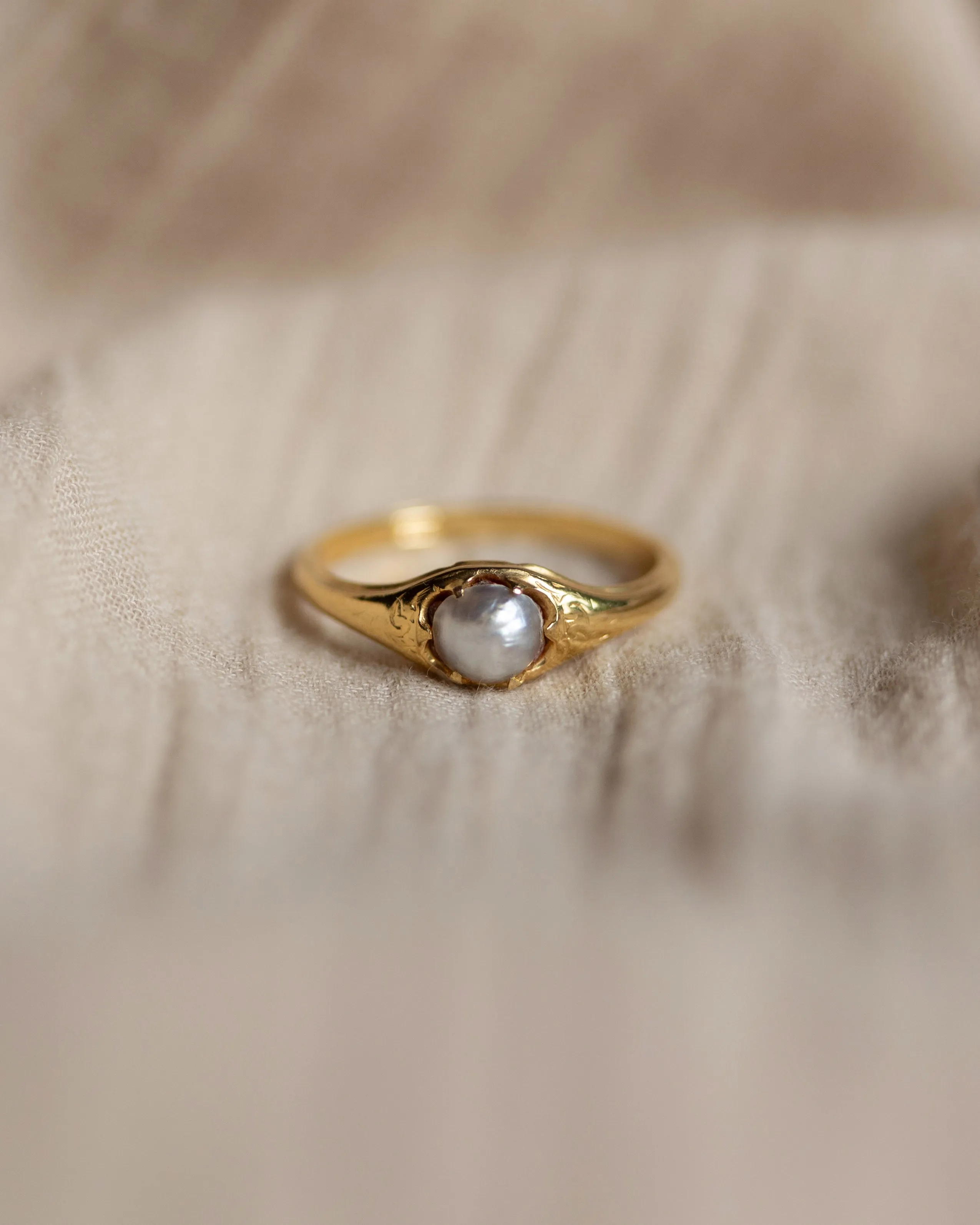Franceline Antique 15ct Gold Pearl Single Stone Ring sold by Rock n Rose product image thumbnail 4