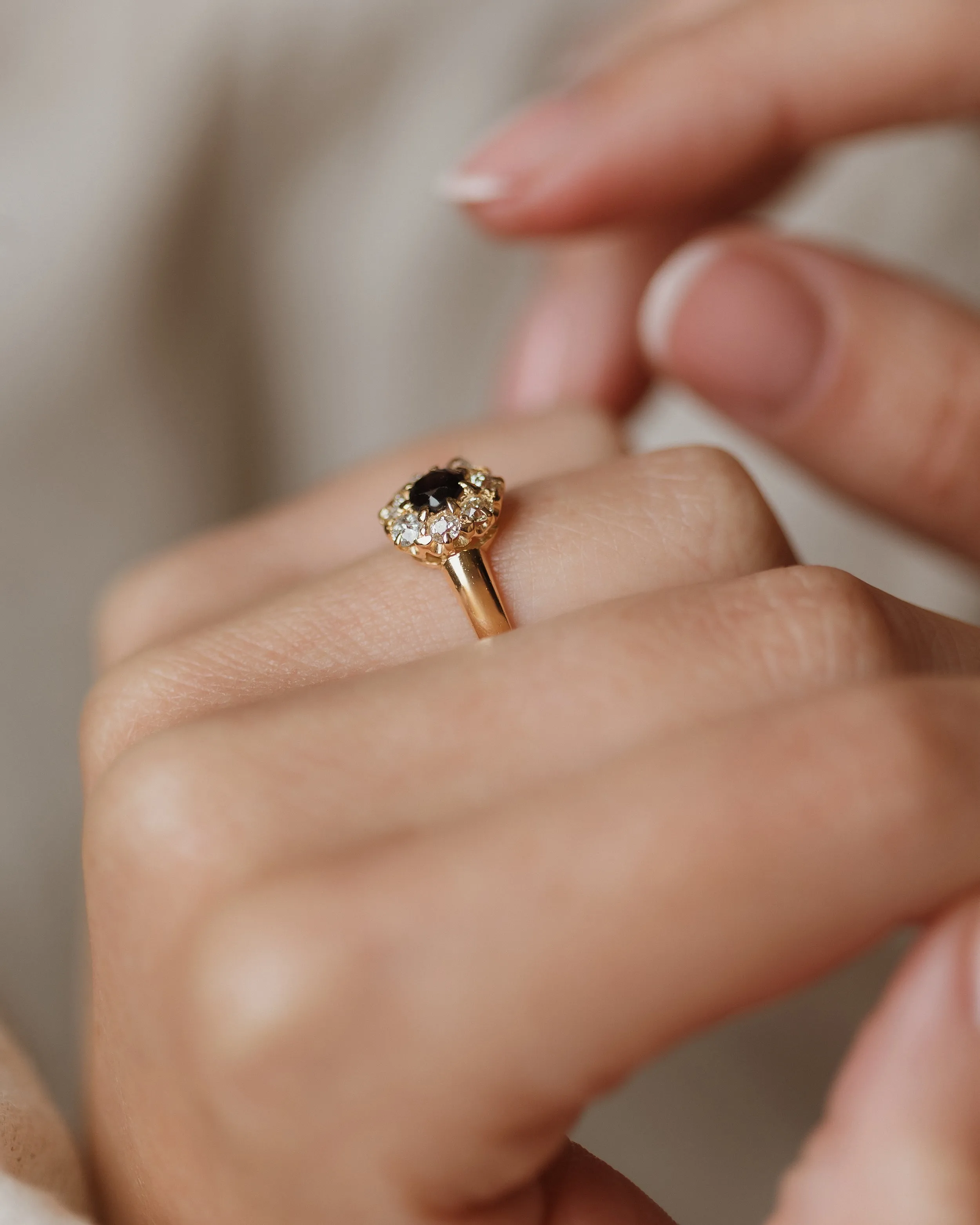 Honor 1898 Antique 18ct Gold Sapphire & Diamond Cluster Ring sold by Rock n Rose product image thumbnail 4