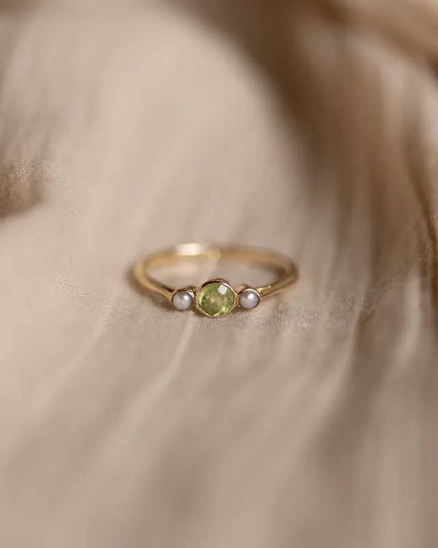 Nina Vintage 9ct Gold Peridot & Pearl Trilogy Ring made by Rock n Rose