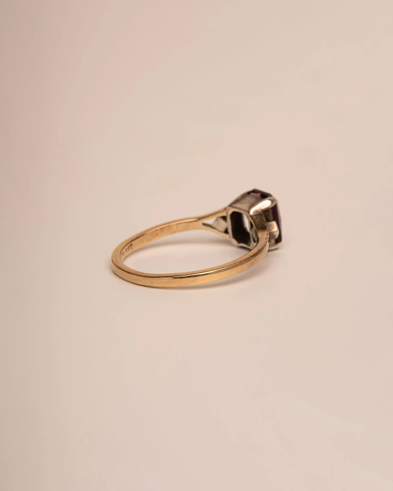 Mavis 9ct Gold Art Deco Ring sold by Rock n Rose product image thumbnail 4