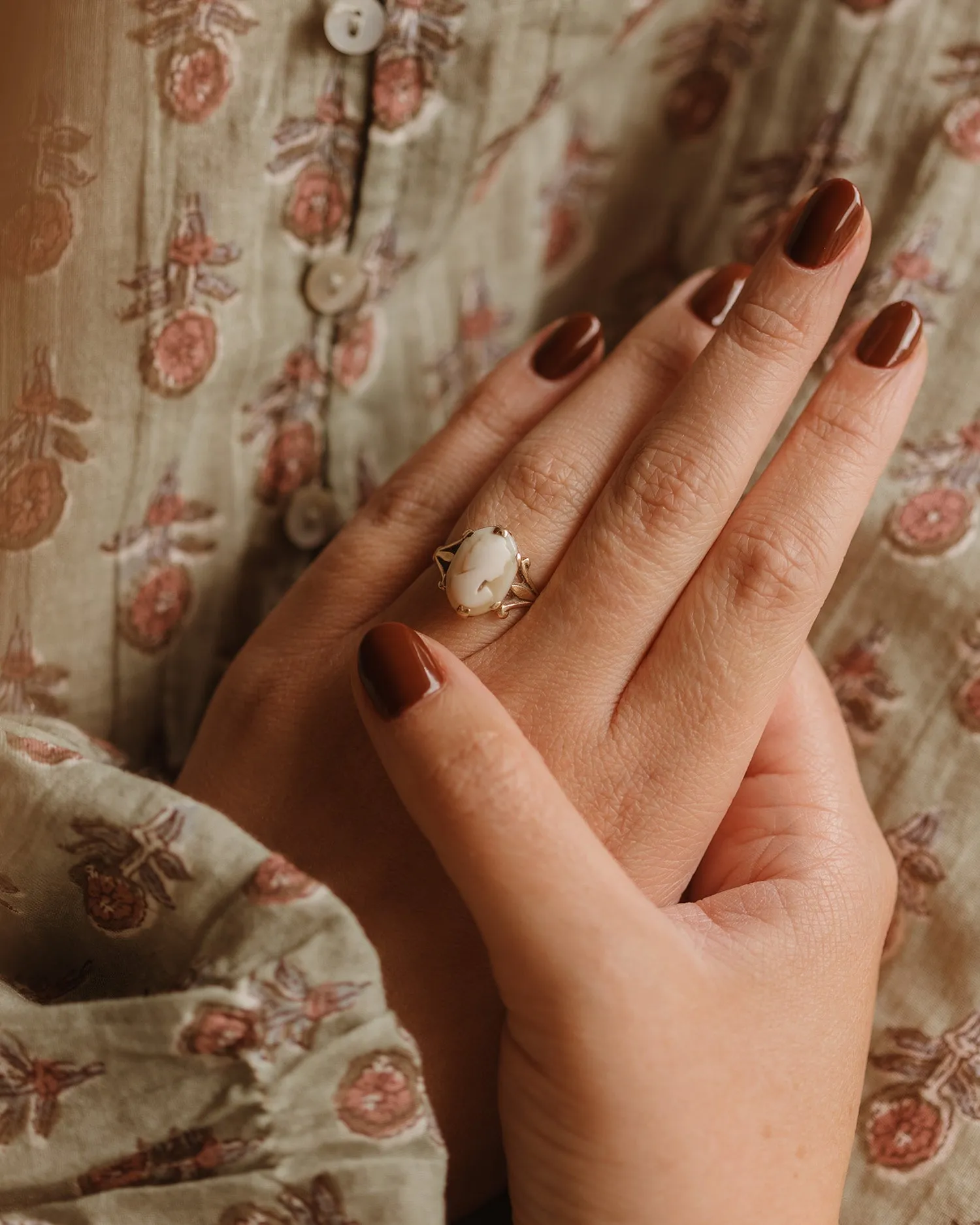 Marguerite 9ct Gold Cameo Ring sold by Rock n Rose product image thumbnail 2