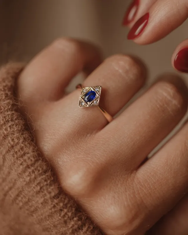 Ivy Vintage 18ct Gold Sapphire & Diamond Ring sold by Rock n Rose