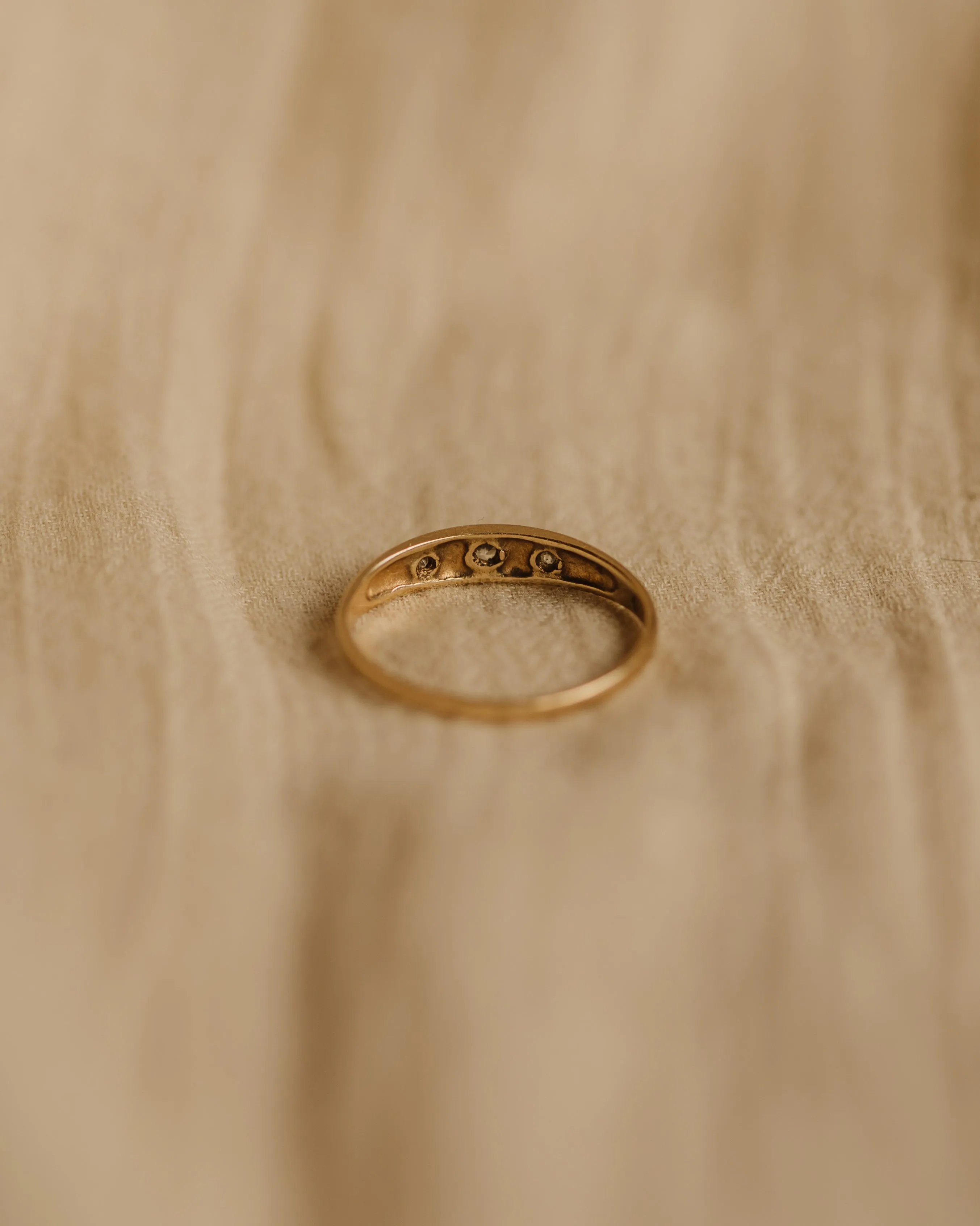 Wallis 9ct Gold Vintage CZ Ring sold by Rock n Rose product image thumbnail 4