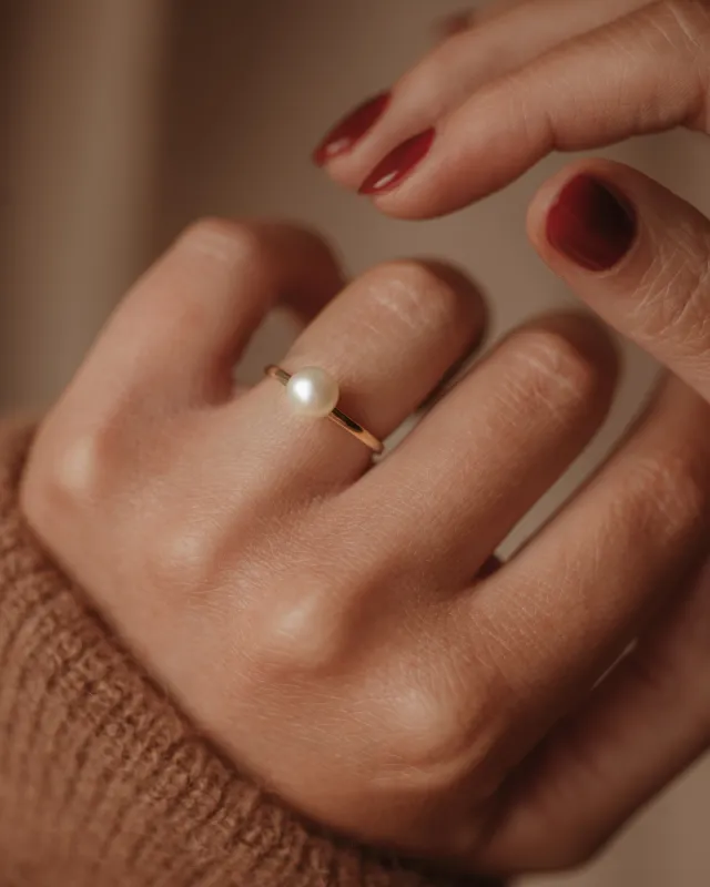 Dorothea Vintage 14ct Gold Pearl Solitaire Ring sold by Rock n Rose