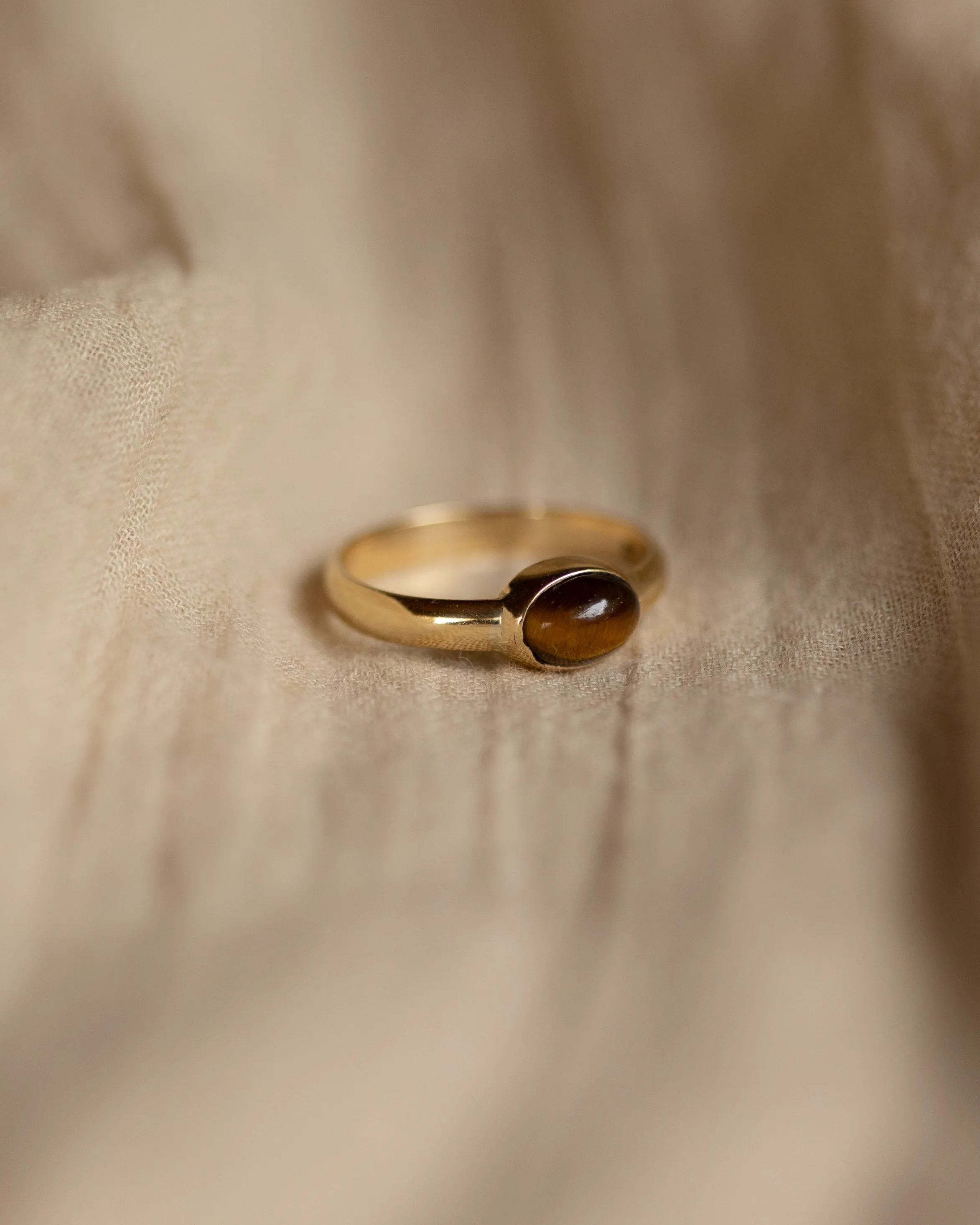 Ovalie 1979 Vintage 9ct Gold Tigers Eye Solitaire Ring sold by Rock n Rose product image thumbnail 4