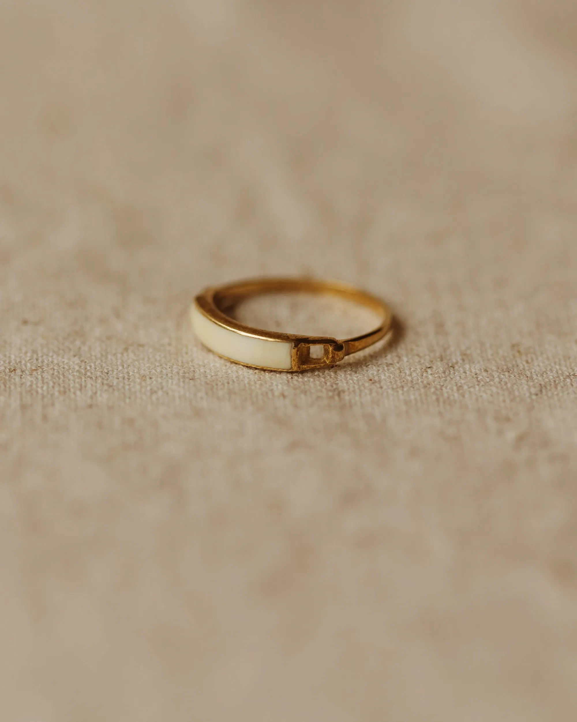 Quinn Vintage 18ct Gold Jade Ring sold by Rock n Rose product image thumbnail 3