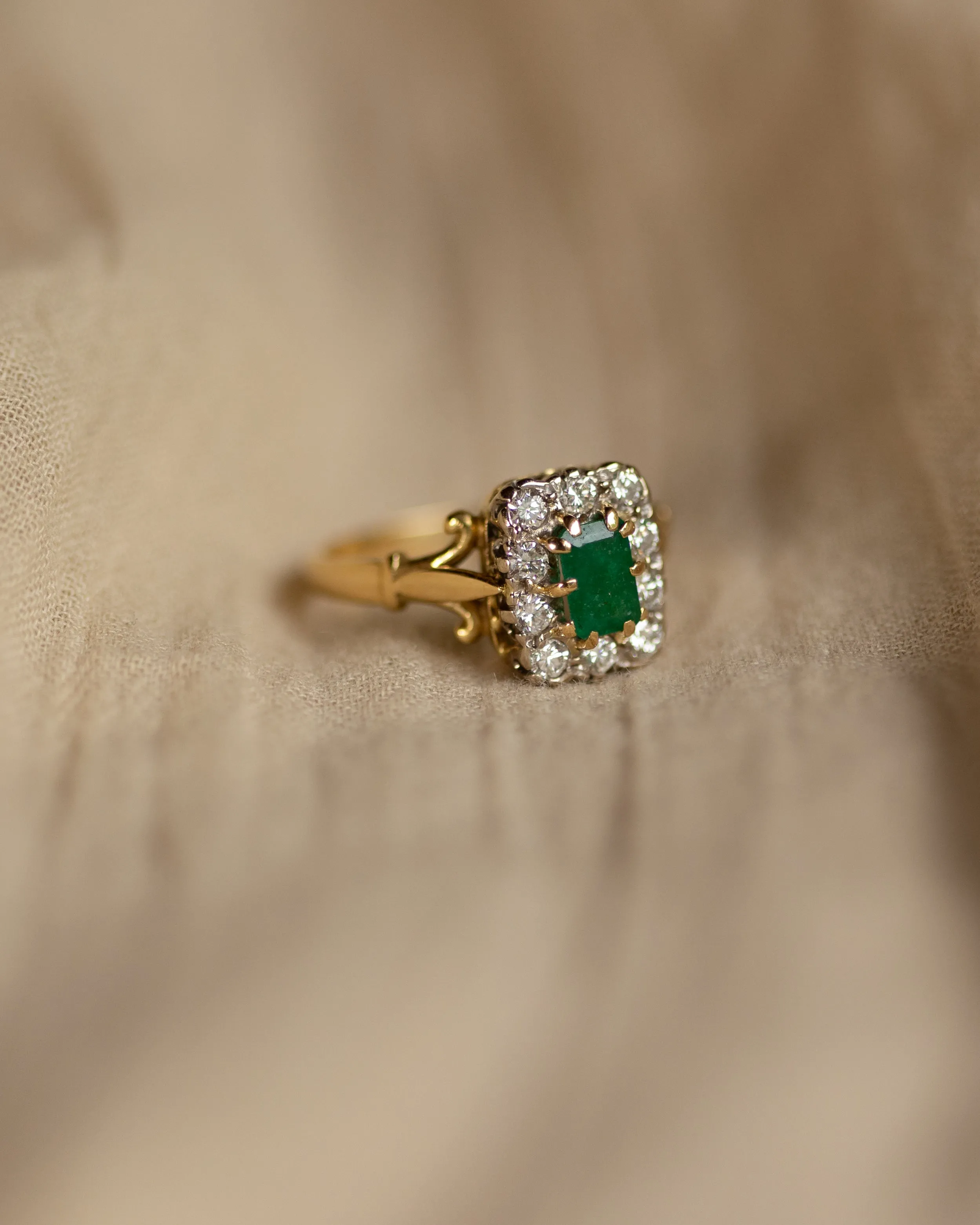 Vera Vintage 18ct Gold Emerald & Diamond Cluster Ring sold by Rock n Rose product image thumbnail 4